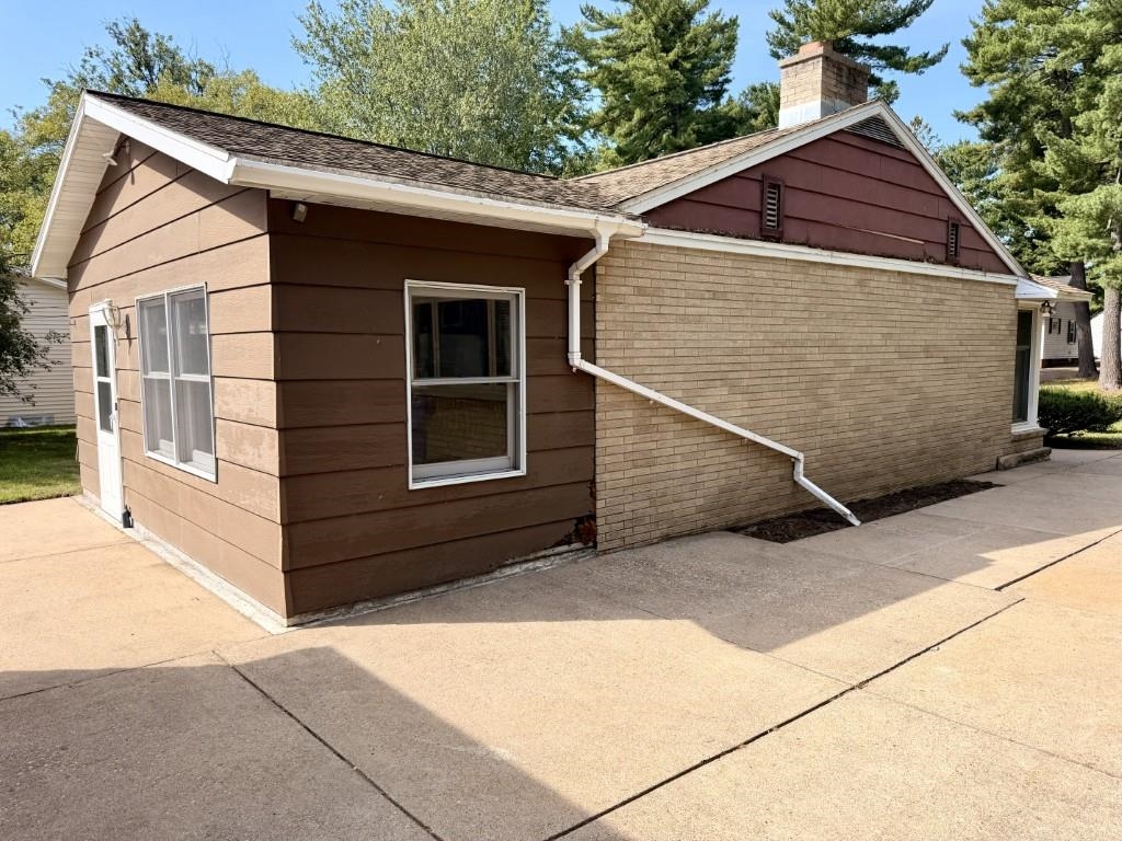 127 PARK BOULEVARD, Wausau, Wisconsin 54401, 3 Bedrooms Bedrooms, ,1 BathroomBathrooms,Residential,For Sale,127 PARK BOULEVARD,22604135