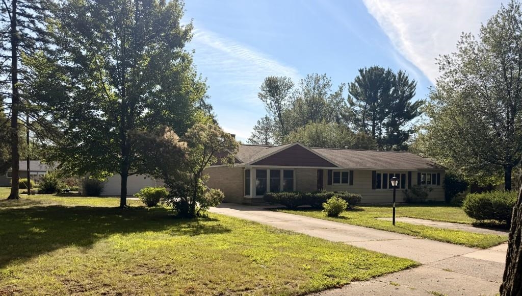 127 PARK BOULEVARD, Wausau, Wisconsin 54401, 3 Bedrooms Bedrooms, ,1 BathroomBathrooms,Residential,For Sale,127 PARK BOULEVARD,22604135