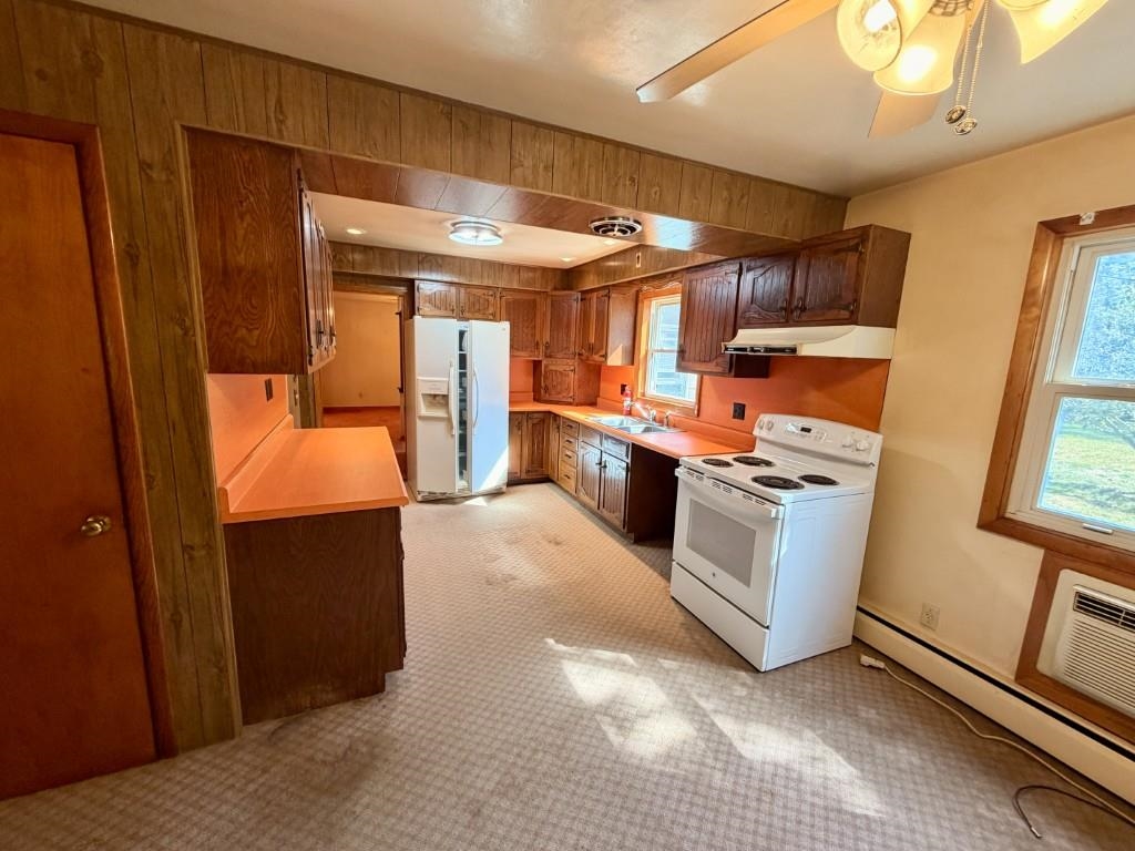 127 PARK BOULEVARD, Wausau, Wisconsin 54401, 3 Bedrooms Bedrooms, ,1 BathroomBathrooms,Residential,For Sale,127 PARK BOULEVARD,22604135