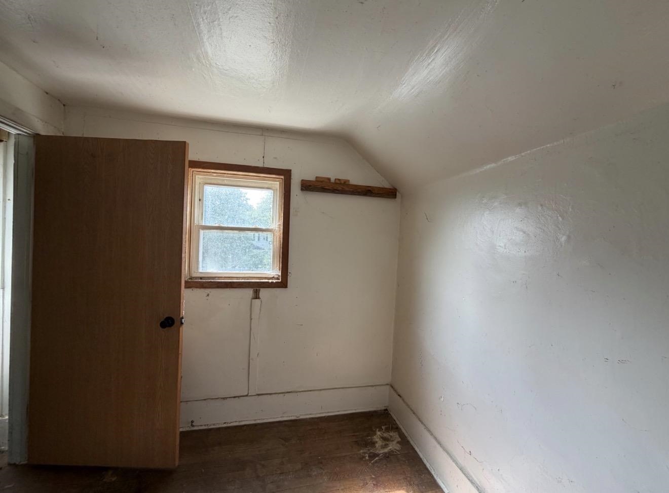 906 N 1ST AVENUE, Wausau, Wisconsin 54401, 2 Bedrooms Bedrooms, ,1 BathroomBathrooms,Multi-family,For Sale,906 N 1ST AVENUE,22604140