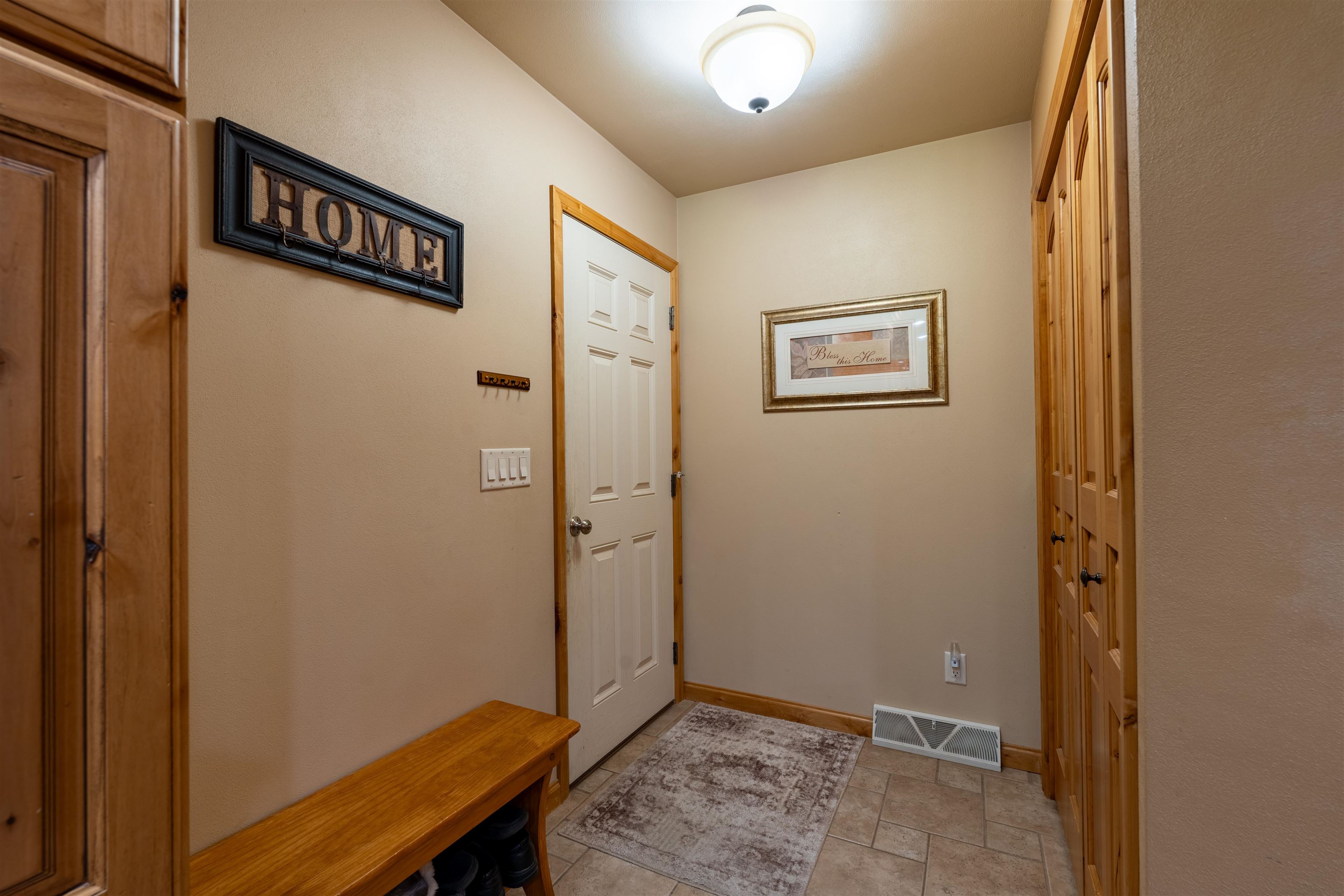 203739 YELLOW BIRCH ROAD, Rosholt, Wisconsin 54473, 3 Bedrooms Bedrooms, ,2 BathroomsBathrooms,Residential,For Sale,203739 YELLOW BIRCH ROAD,22604141