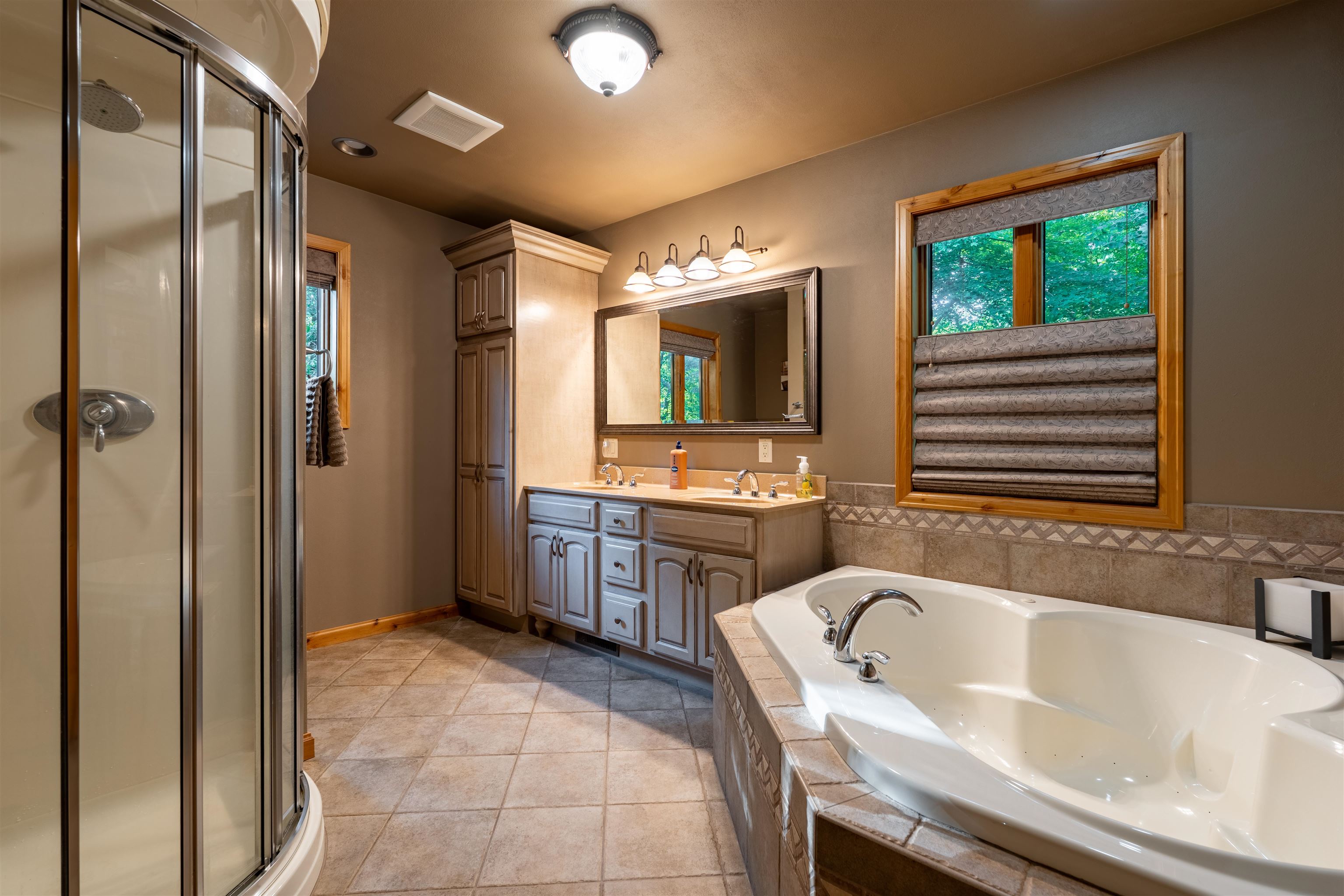 203739 YELLOW BIRCH ROAD, Rosholt, Wisconsin 54473, 3 Bedrooms Bedrooms, ,2 BathroomsBathrooms,Residential,For Sale,203739 YELLOW BIRCH ROAD,22604141