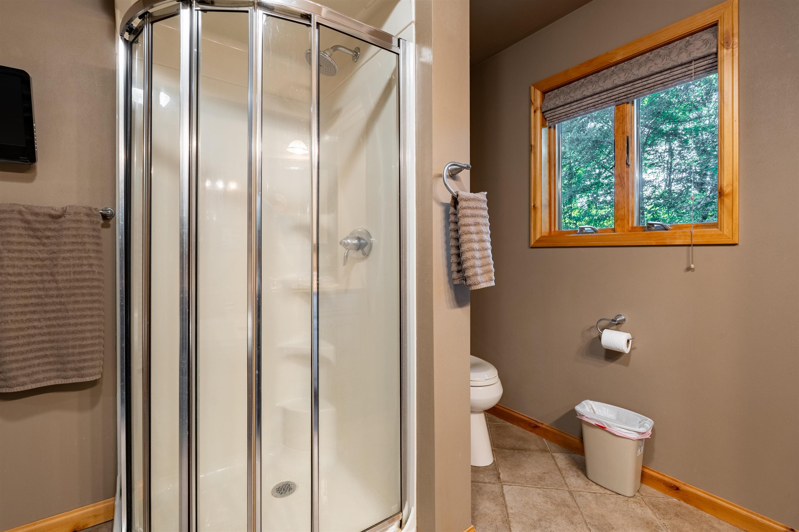 203739 YELLOW BIRCH ROAD, Rosholt, Wisconsin 54473, 3 Bedrooms Bedrooms, ,2 BathroomsBathrooms,Residential,For Sale,203739 YELLOW BIRCH ROAD,22604141