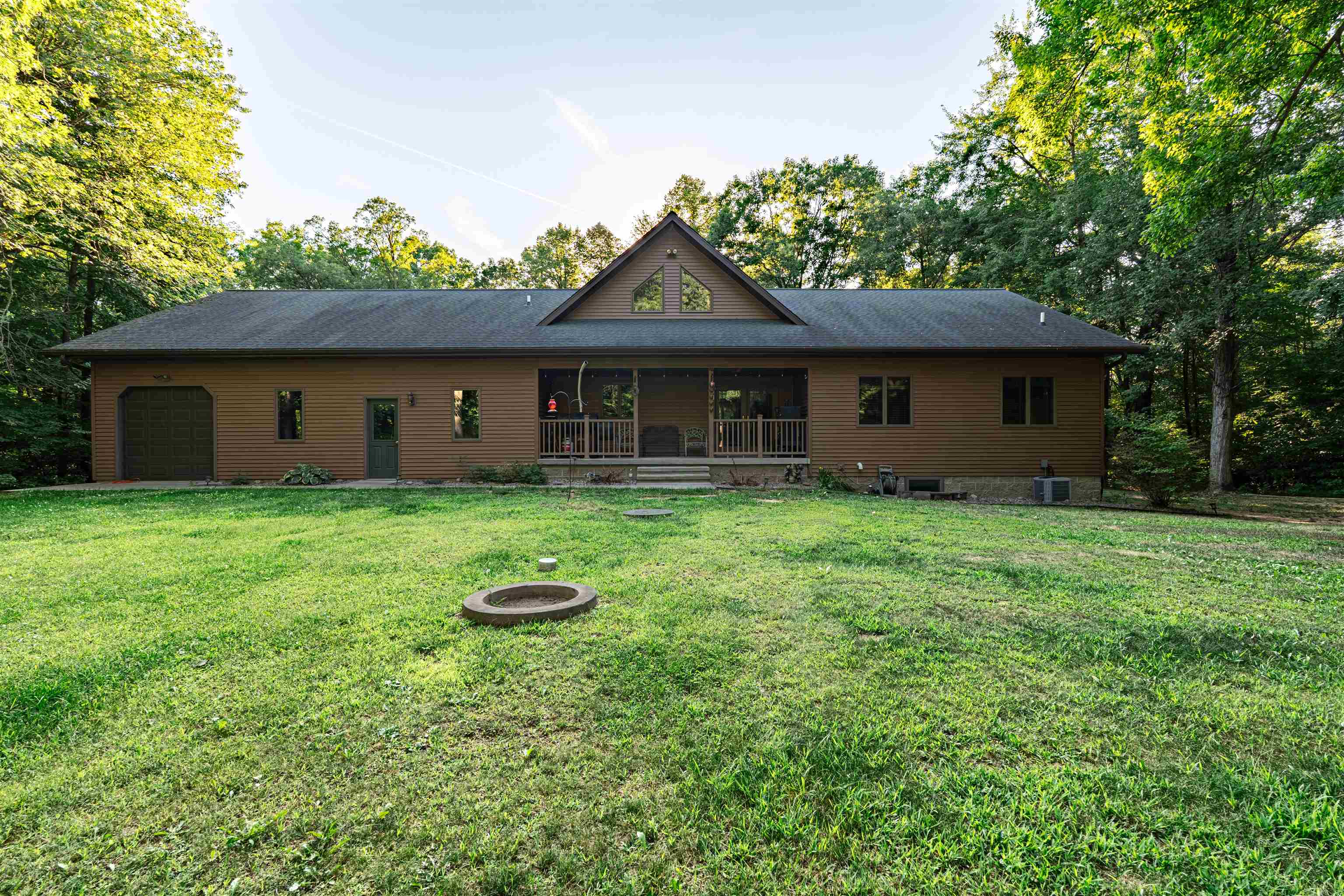 203739 YELLOW BIRCH ROAD, Rosholt, Wisconsin 54473, 3 Bedrooms Bedrooms, ,2 BathroomsBathrooms,Residential,For Sale,203739 YELLOW BIRCH ROAD,22604141