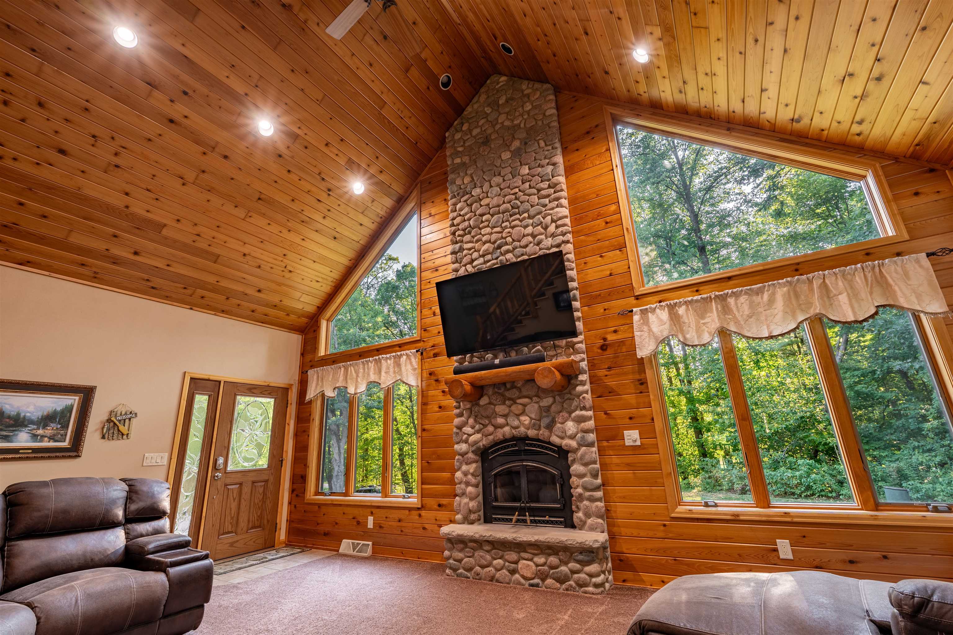 203739 YELLOW BIRCH ROAD, Rosholt, Wisconsin 54473, 3 Bedrooms Bedrooms, ,2 BathroomsBathrooms,Residential,For Sale,203739 YELLOW BIRCH ROAD,22604141