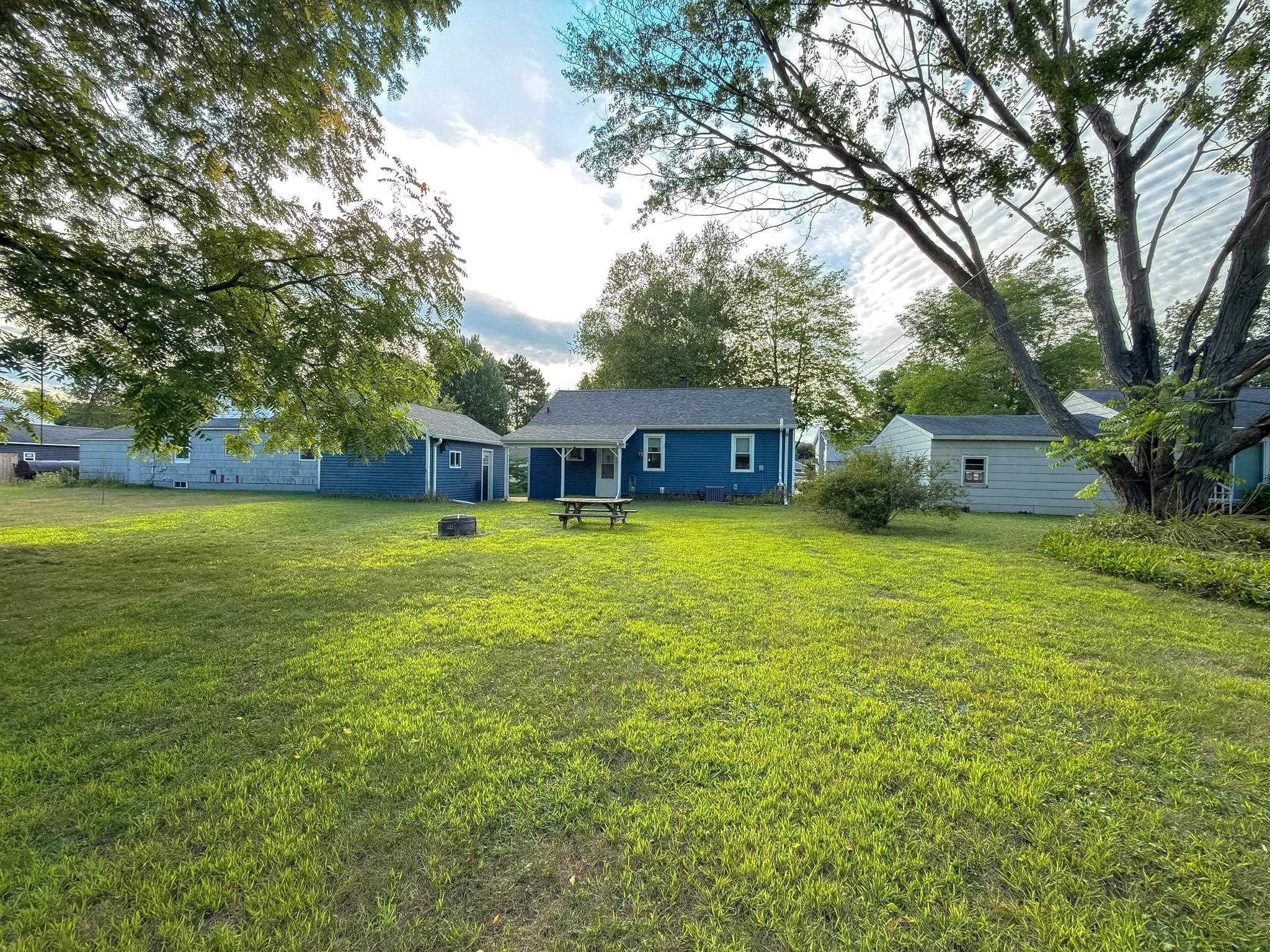 607 JOHNSON STREET, Rothschild, Wisconsin 54474, 3 Bedrooms Bedrooms, ,1 BathroomBathrooms,Residential,For Sale,607 JOHNSON STREET,22604145