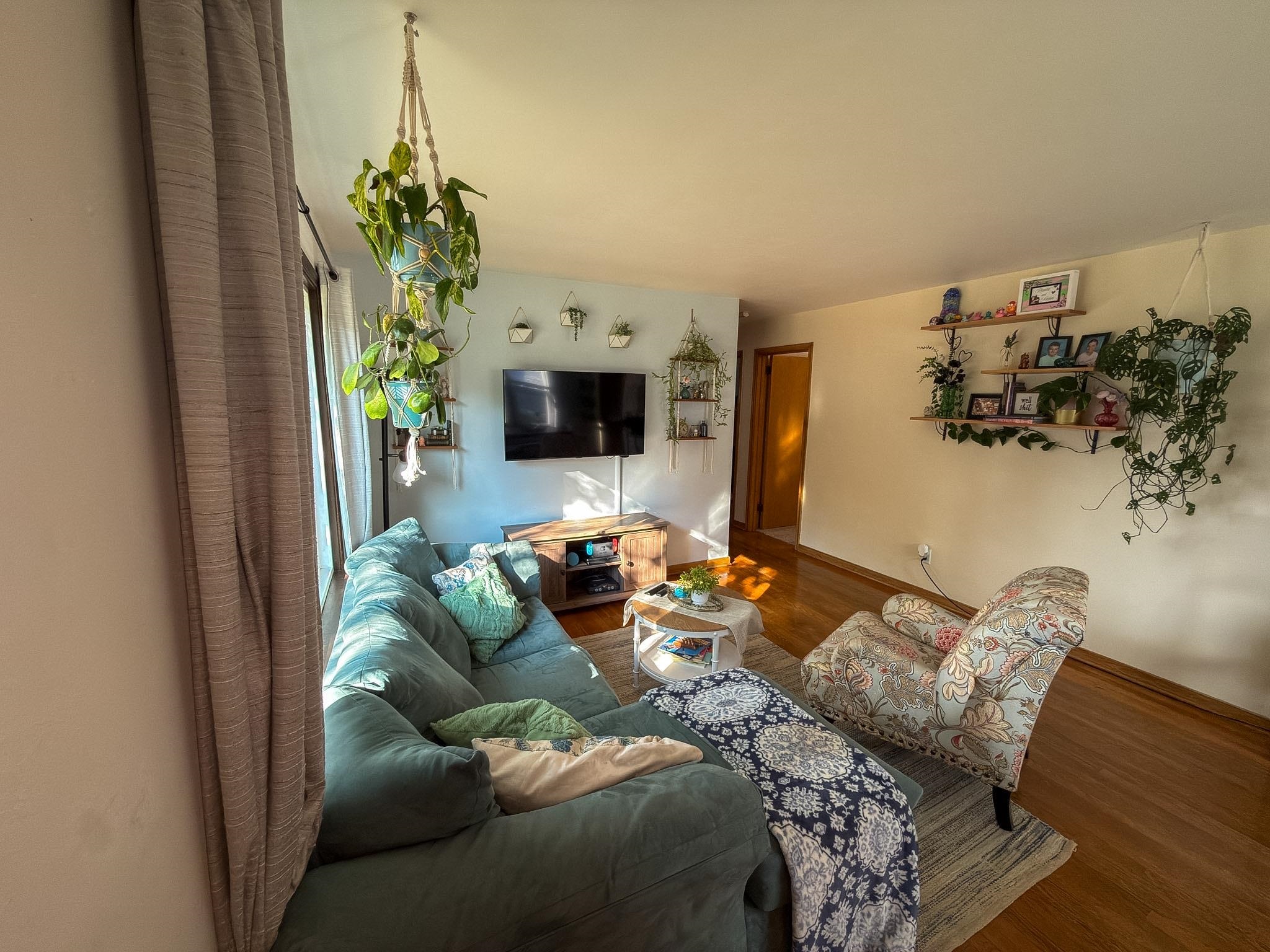 607 JOHNSON STREET, Rothschild, Wisconsin 54474, 3 Bedrooms Bedrooms, ,1 BathroomBathrooms,Residential,For Sale,607 JOHNSON STREET,22604145