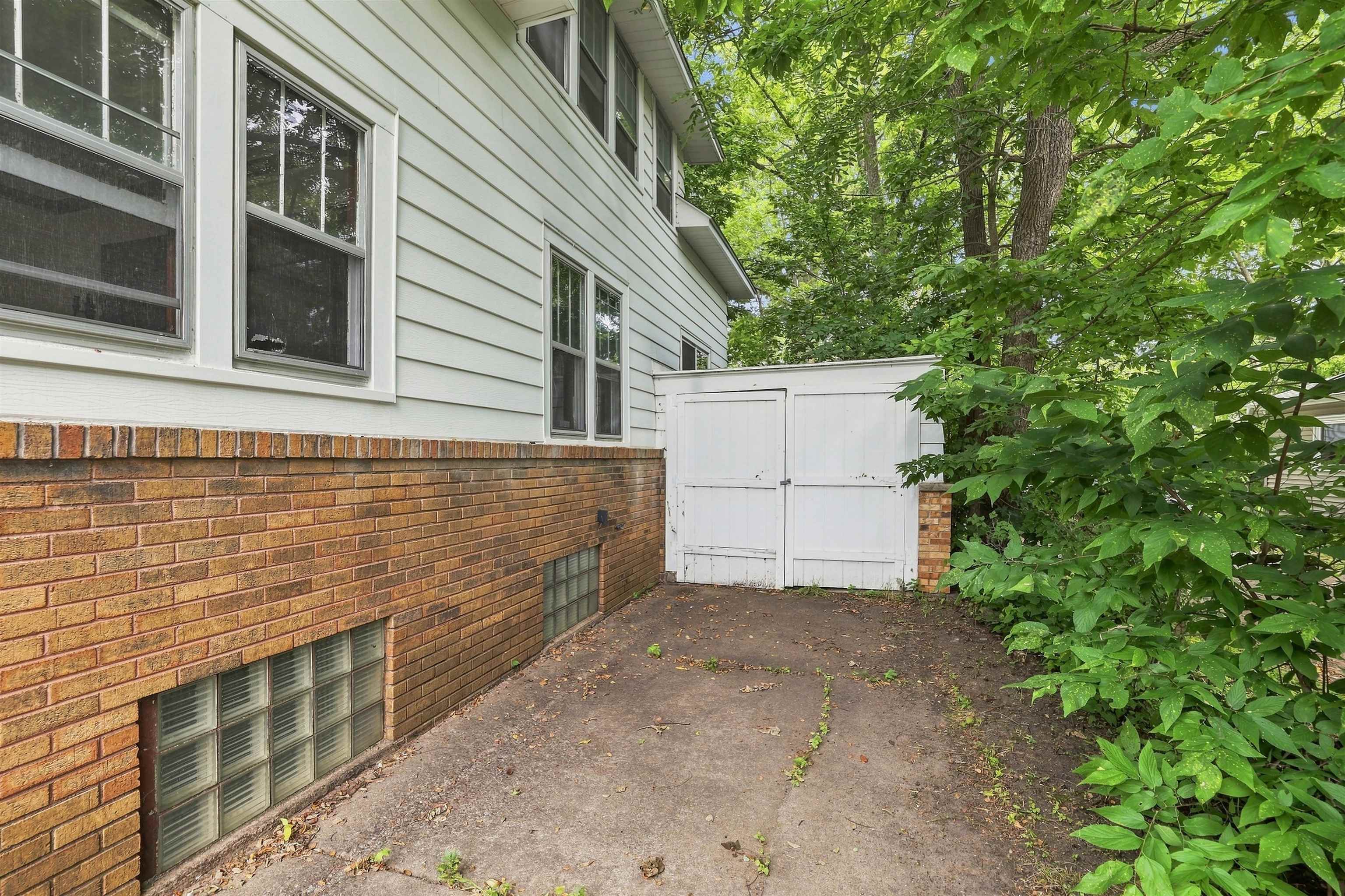 1709 CHURCH STREET, Stevens Point, Wisconsin 54481, 6 Bedrooms Bedrooms, ,2 BathroomsBathrooms,Residential,For Sale,1709 CHURCH STREET,22604148