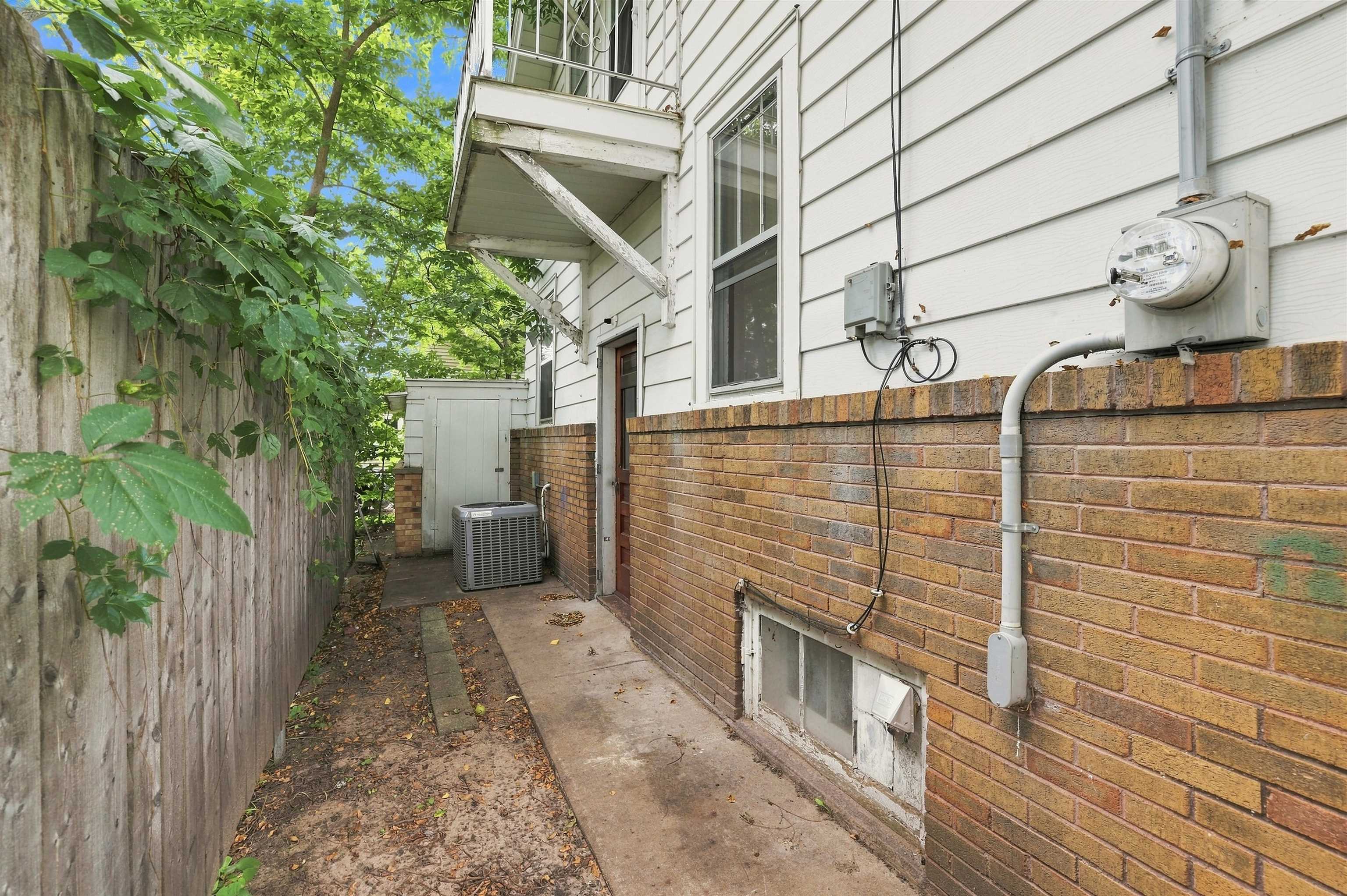 1709 CHURCH STREET, Stevens Point, Wisconsin 54481, 6 Bedrooms Bedrooms, ,2 BathroomsBathrooms,Residential,For Sale,1709 CHURCH STREET,22604148