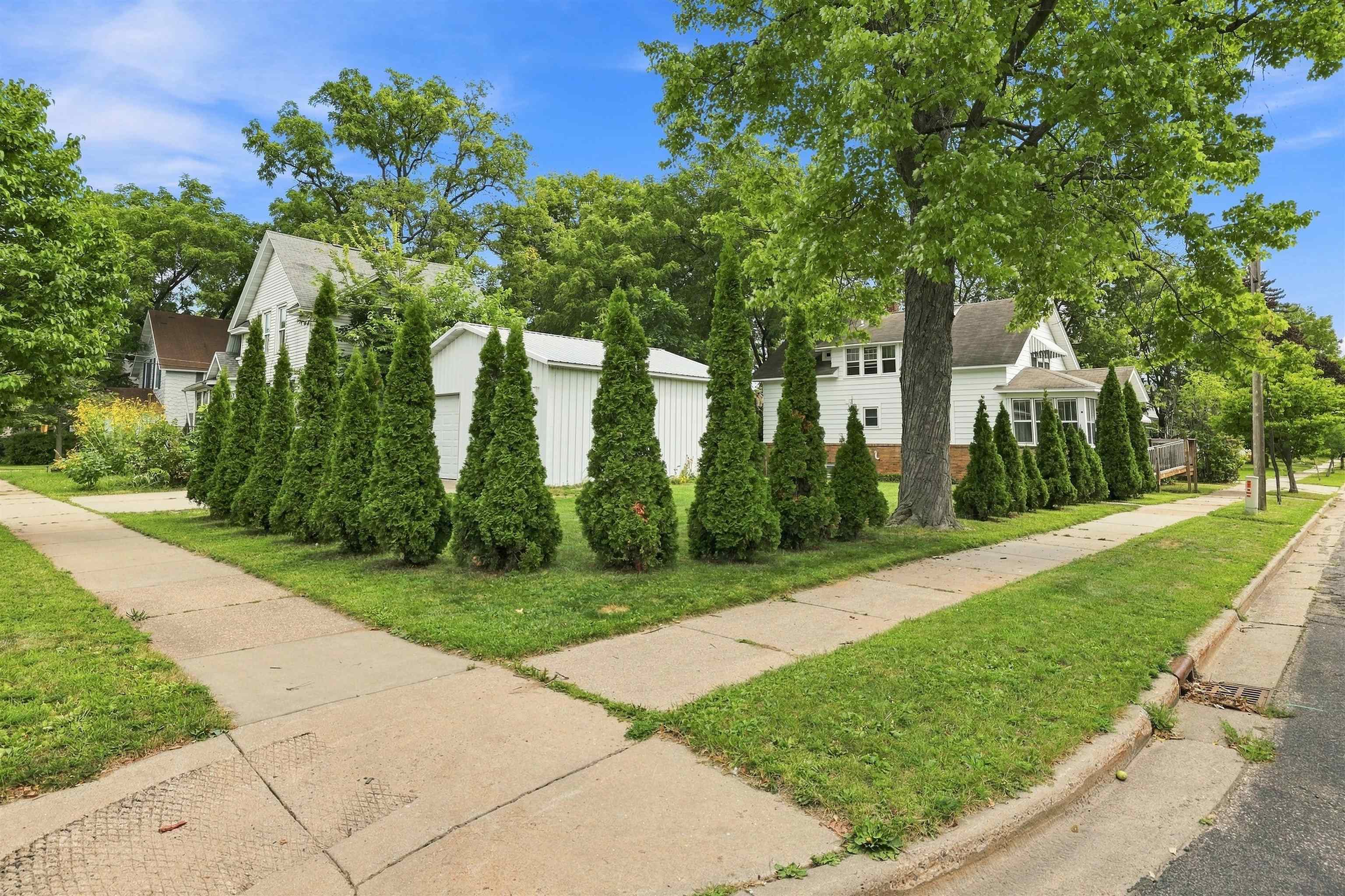 1709 CHURCH STREET, Stevens Point, Wisconsin 54481, 6 Bedrooms Bedrooms, ,2 BathroomsBathrooms,Residential,For Sale,1709 CHURCH STREET,22604148