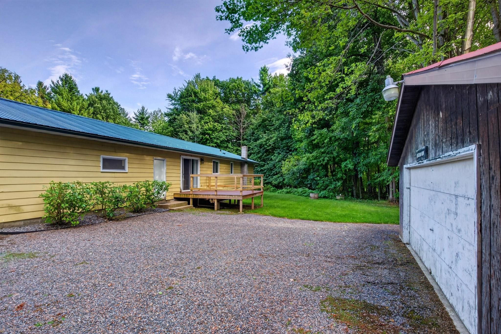 6979 COUNTY ROAD S, Rudolph, Wisconsin 54475, 2 Bedrooms Bedrooms, ,1 BathroomBathrooms,Residential,For Sale,6979 COUNTY ROAD S,22604149