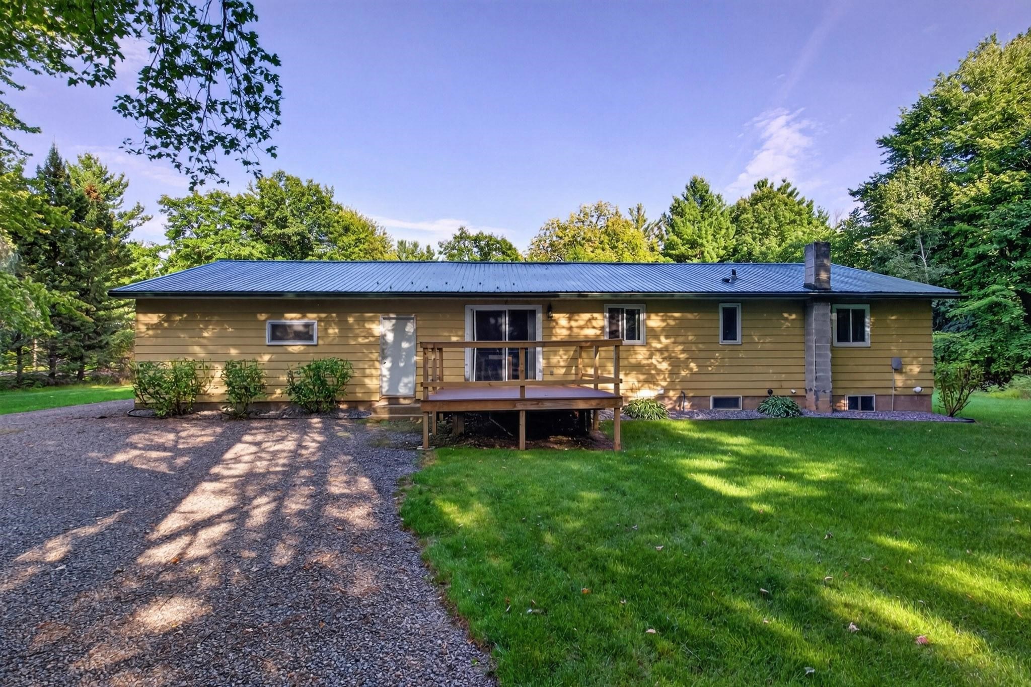 6979 COUNTY ROAD S, Rudolph, Wisconsin 54475, 2 Bedrooms Bedrooms, ,1 BathroomBathrooms,Residential,For Sale,6979 COUNTY ROAD S,22604149