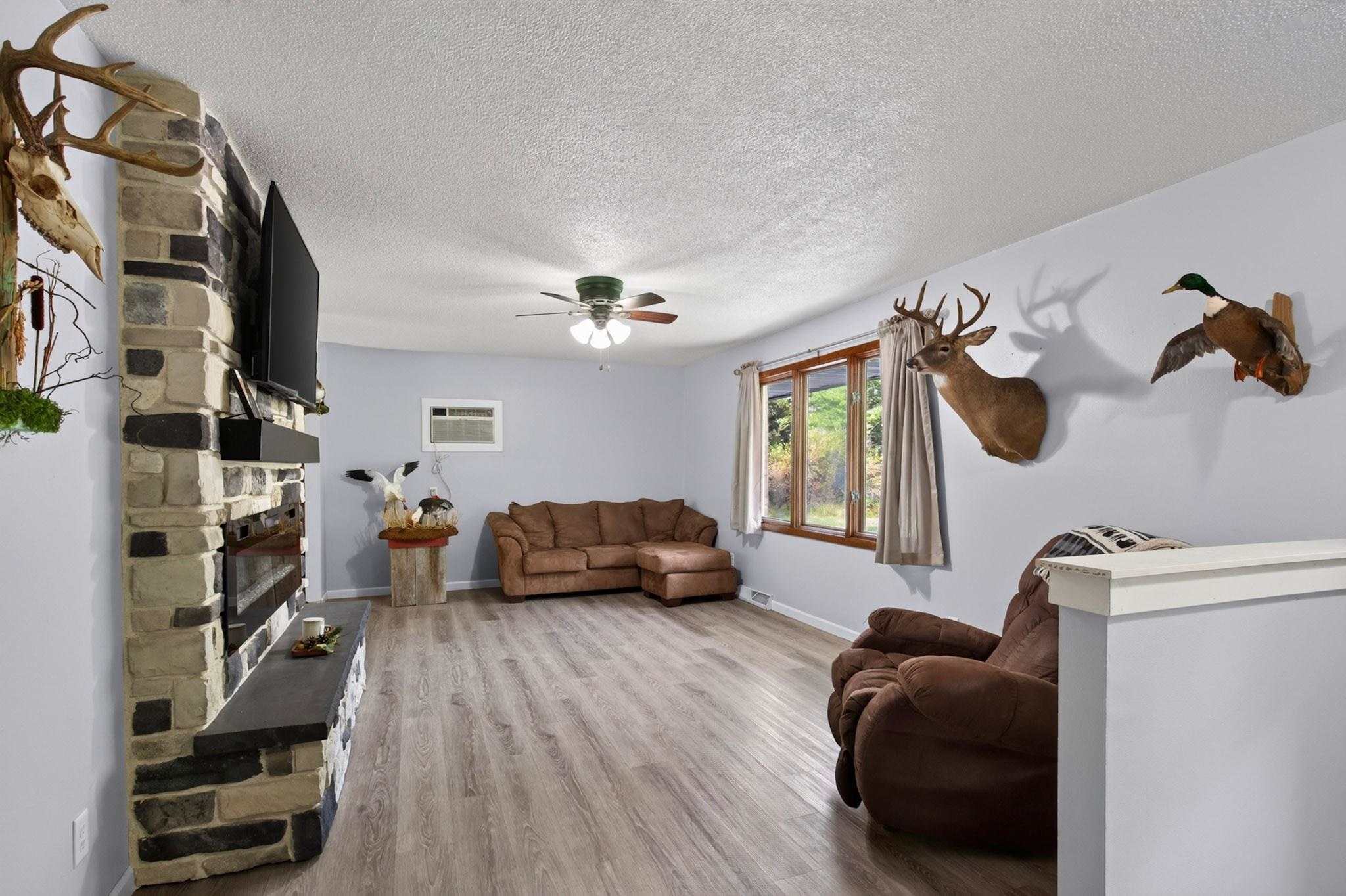 6979 COUNTY ROAD S, Rudolph, Wisconsin 54475, 2 Bedrooms Bedrooms, ,1 BathroomBathrooms,Residential,For Sale,6979 COUNTY ROAD S,22604149