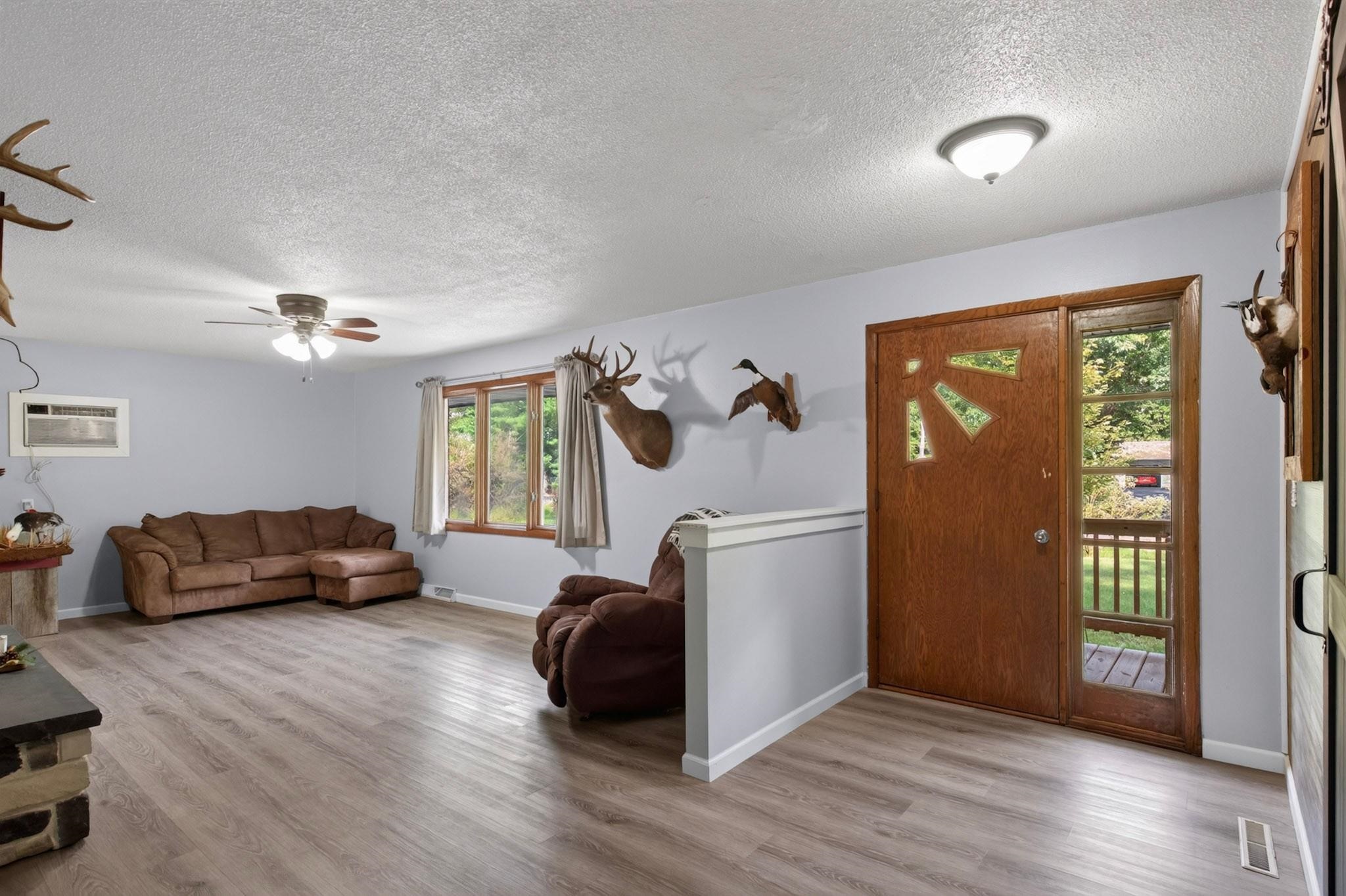 6979 COUNTY ROAD S, Rudolph, Wisconsin 54475, 2 Bedrooms Bedrooms, ,1 BathroomBathrooms,Residential,For Sale,6979 COUNTY ROAD S,22604149