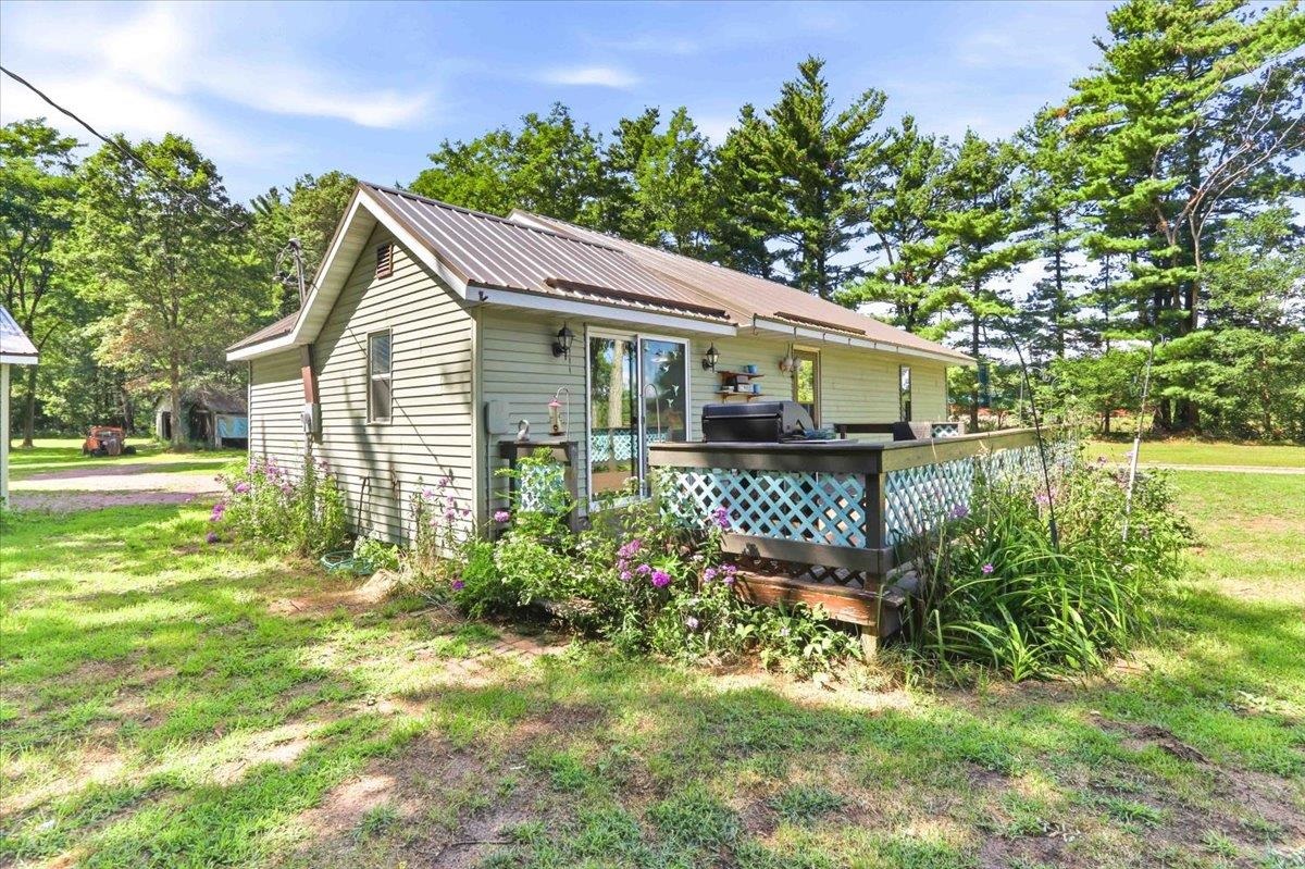 12466 HOLLYWOOD ROAD, Nekoosa, Wisconsin 54457, 1 Bedroom Bedrooms, ,1 BathroomBathrooms,Residential,For Sale,12466 HOLLYWOOD ROAD,22604150