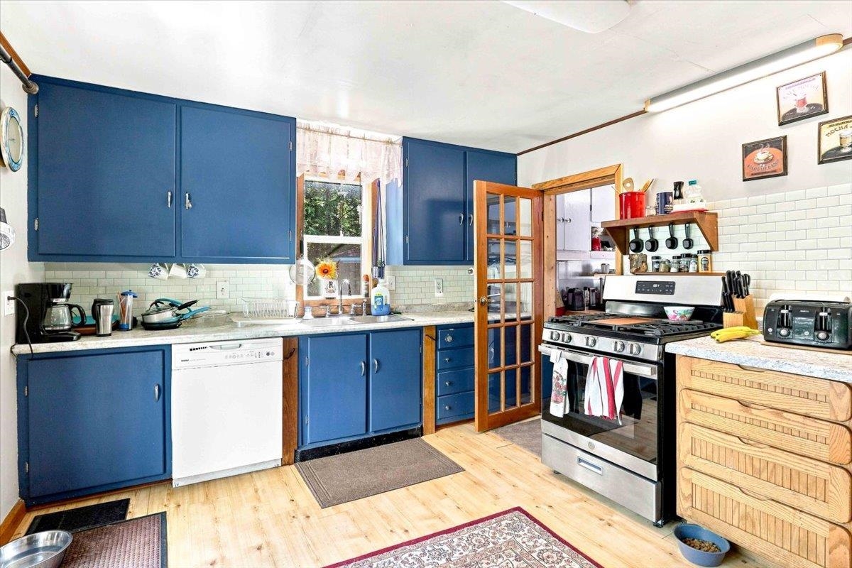 12466 HOLLYWOOD ROAD, Nekoosa, Wisconsin 54457, 1 Bedroom Bedrooms, ,1 BathroomBathrooms,Residential,For Sale,12466 HOLLYWOOD ROAD,22604150