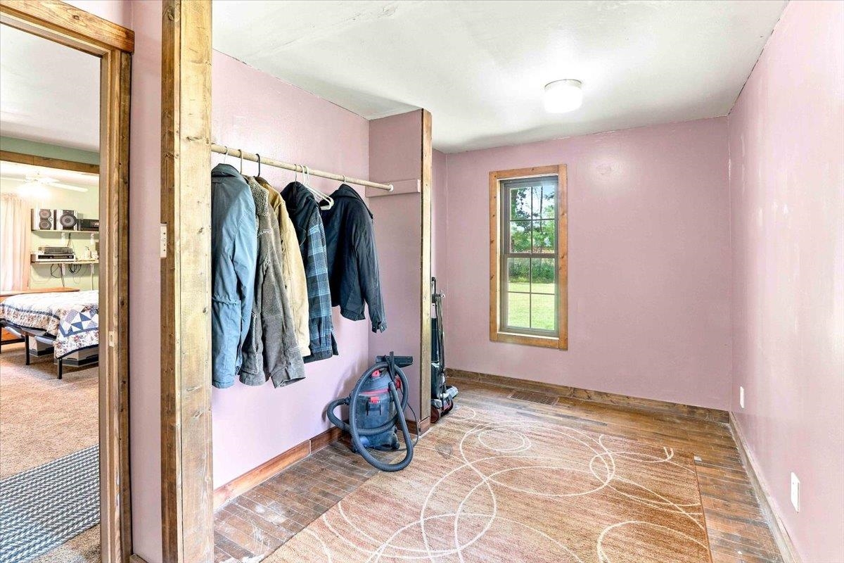 12466 HOLLYWOOD ROAD, Nekoosa, Wisconsin 54457, 1 Bedroom Bedrooms, ,1 BathroomBathrooms,Residential,For Sale,12466 HOLLYWOOD ROAD,22604150