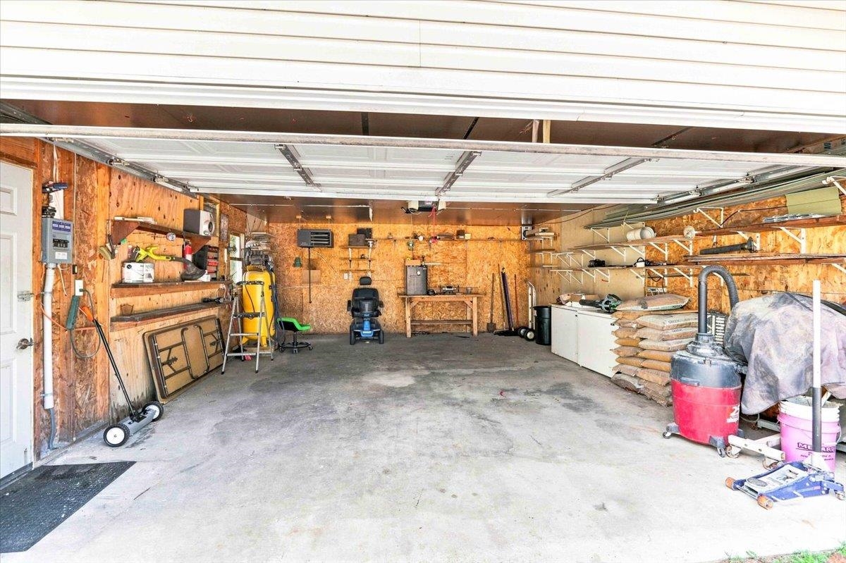 12466 HOLLYWOOD ROAD, Nekoosa, Wisconsin 54457, 1 Bedroom Bedrooms, ,1 BathroomBathrooms,Residential,For Sale,12466 HOLLYWOOD ROAD,22604150