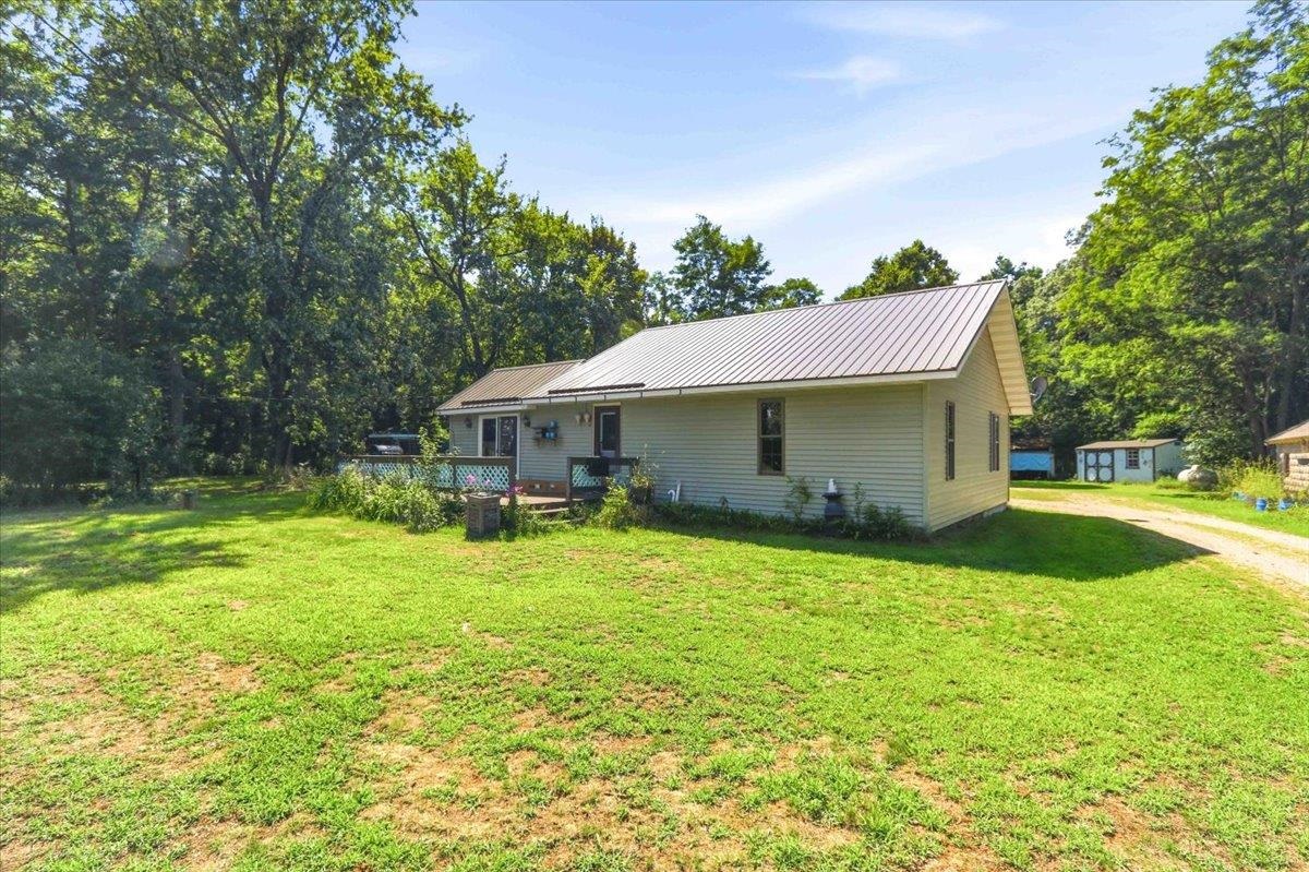 12466 HOLLYWOOD ROAD, Nekoosa, Wisconsin 54457, 1 Bedroom Bedrooms, ,1 BathroomBathrooms,Residential,For Sale,12466 HOLLYWOOD ROAD,22604150