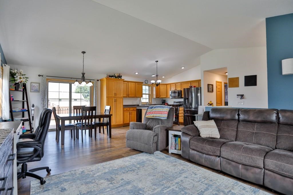 2510 SUNNY MEADOW DRIVE, Kronenwetter, Wisconsin 54455, 3 Bedrooms Bedrooms, ,2 BathroomsBathrooms,Residential,For Sale,2510 SUNNY MEADOW DRIVE,22604151