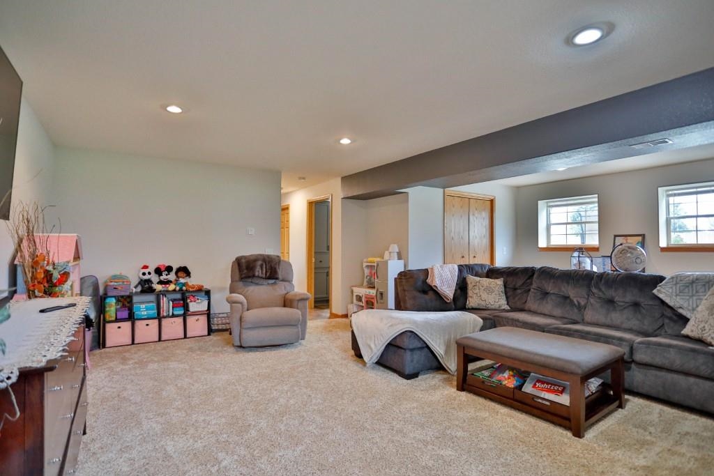 2510 SUNNY MEADOW DRIVE, Kronenwetter, Wisconsin 54455, 3 Bedrooms Bedrooms, ,2 BathroomsBathrooms,Residential,For Sale,2510 SUNNY MEADOW DRIVE,22604151