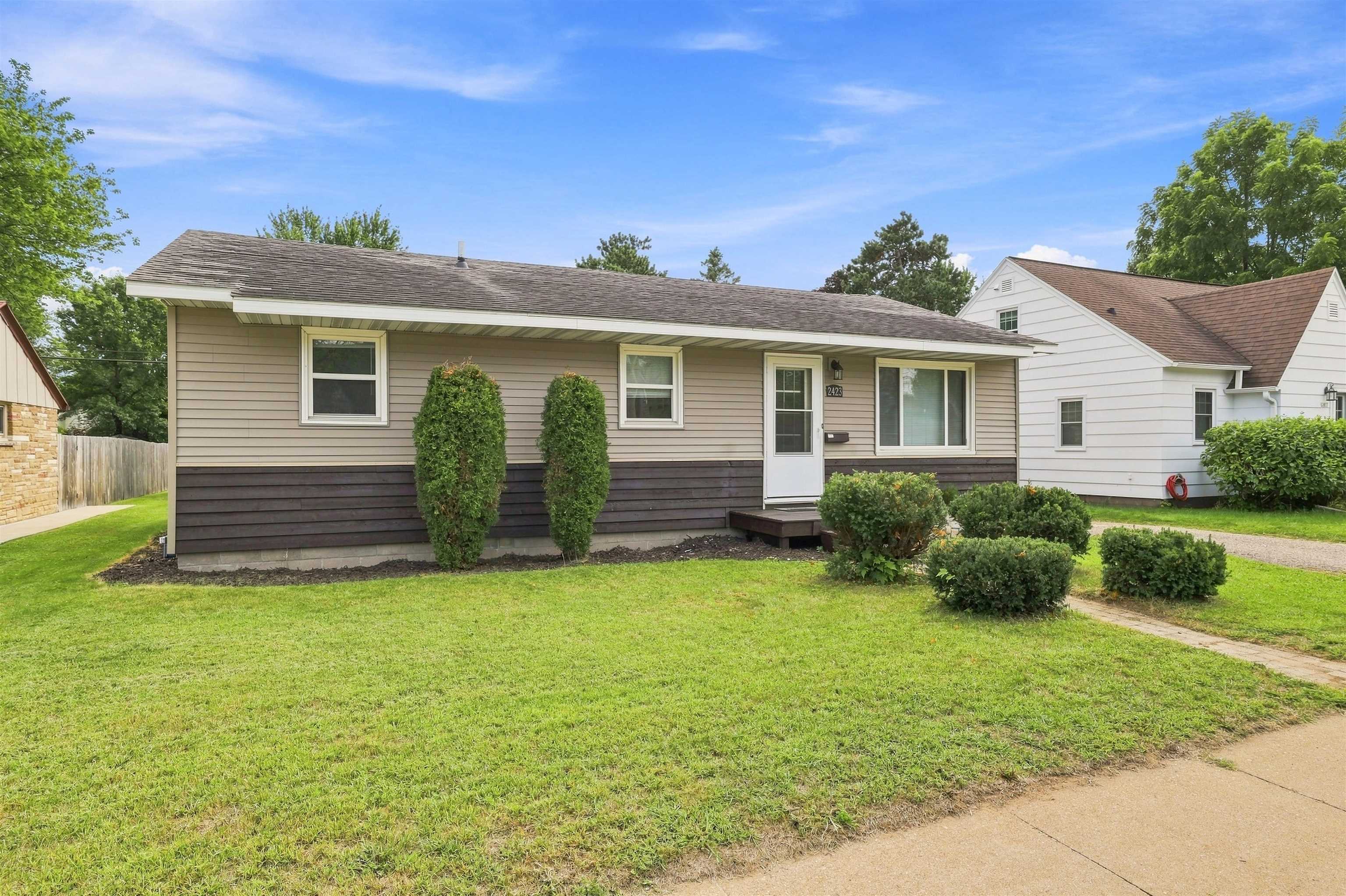 2423 STANLEY STREET, Stevens Point, Wisconsin 54481, 3 Bedrooms Bedrooms, ,1 BathroomBathrooms,Residential,For Sale,2423 STANLEY STREET,22604152