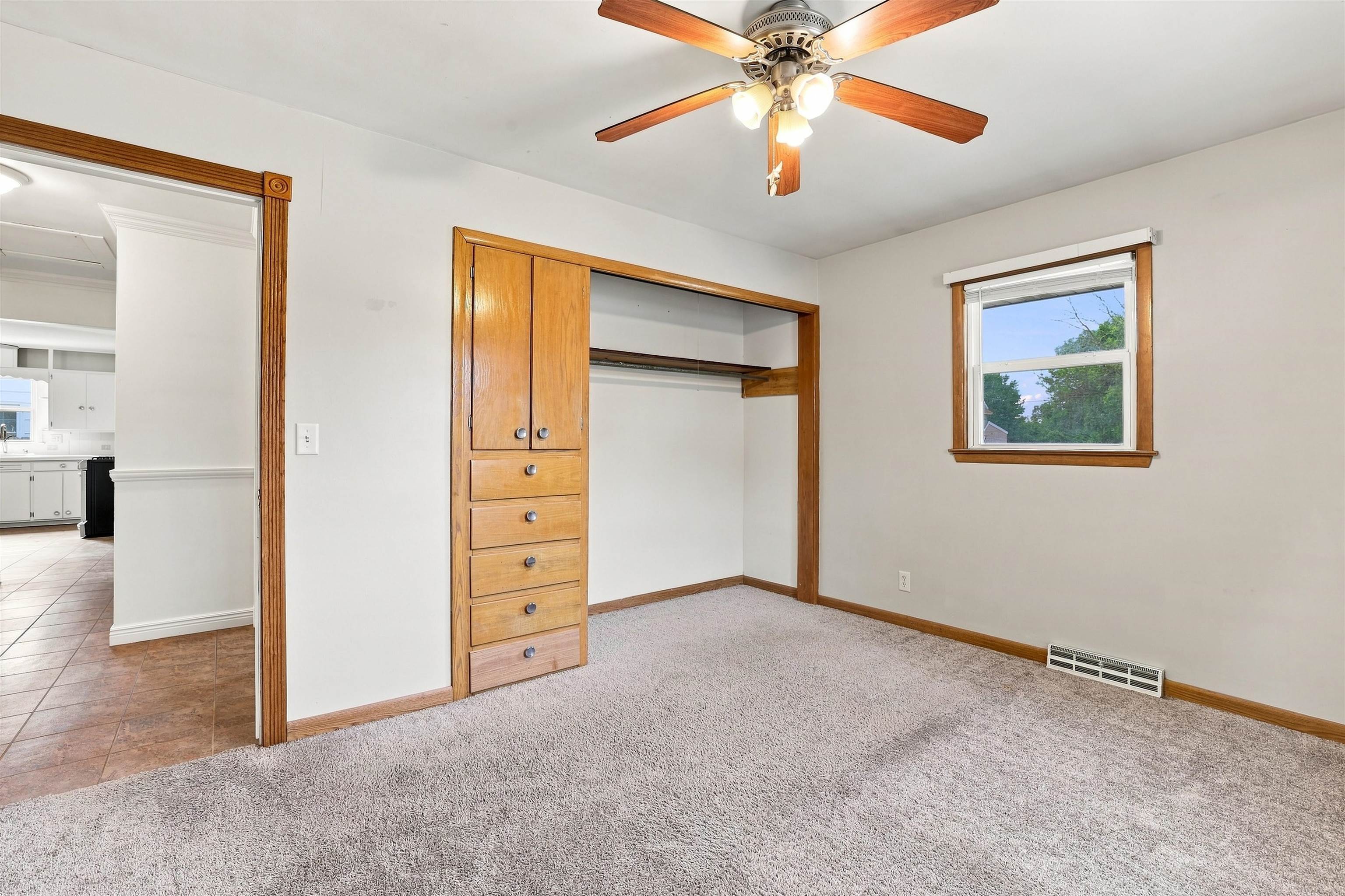 2423 STANLEY STREET, Stevens Point, Wisconsin 54481, 3 Bedrooms Bedrooms, ,1 BathroomBathrooms,Residential,For Sale,2423 STANLEY STREET,22604152