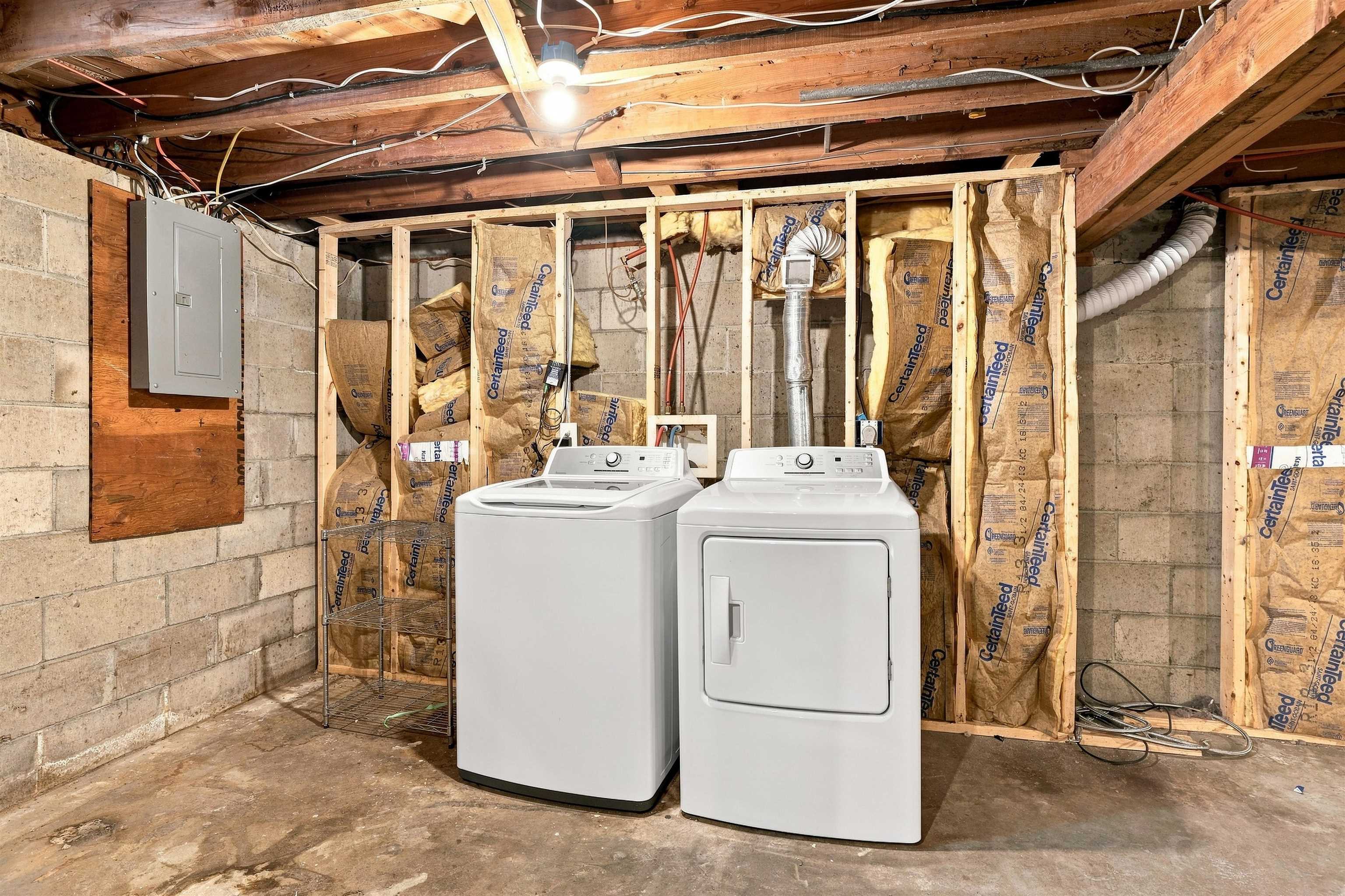 2423 STANLEY STREET, Stevens Point, Wisconsin 54481, 3 Bedrooms Bedrooms, ,1 BathroomBathrooms,Residential,For Sale,2423 STANLEY STREET,22604152