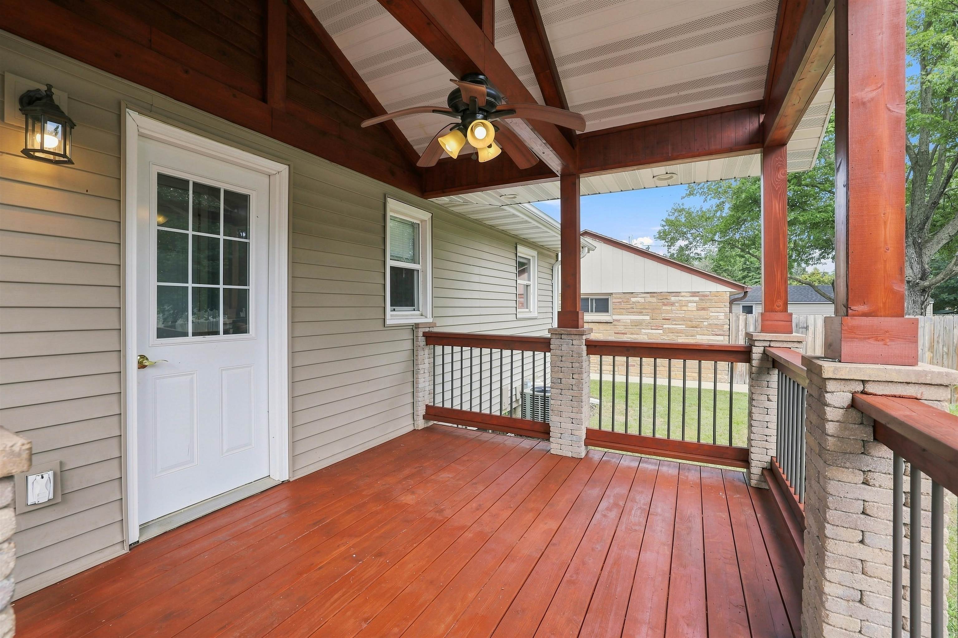 2423 STANLEY STREET, Stevens Point, Wisconsin 54481, 3 Bedrooms Bedrooms, ,1 BathroomBathrooms,Residential,For Sale,2423 STANLEY STREET,22604152