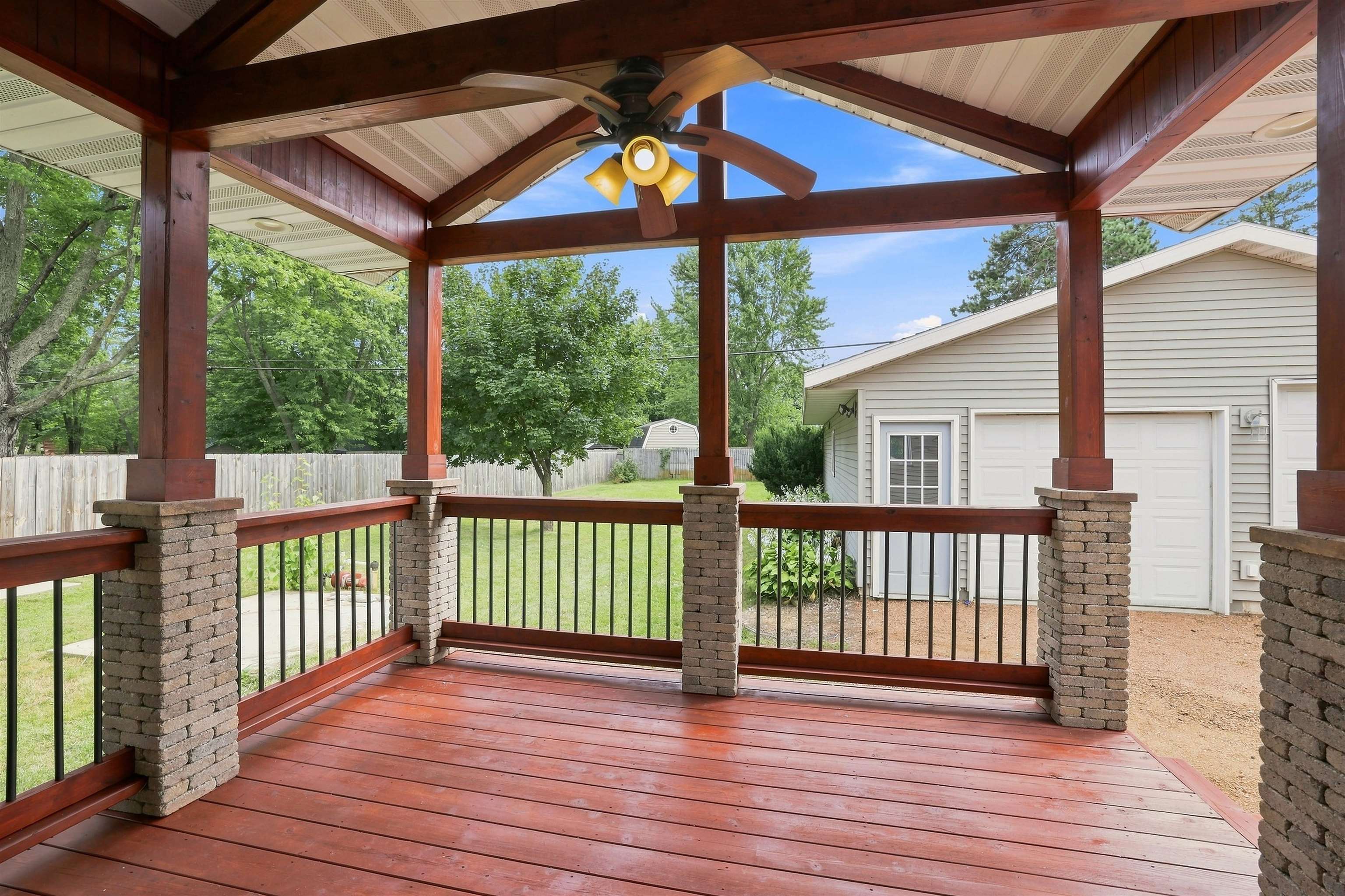 2423 STANLEY STREET, Stevens Point, Wisconsin 54481, 3 Bedrooms Bedrooms, ,1 BathroomBathrooms,Residential,For Sale,2423 STANLEY STREET,22604152