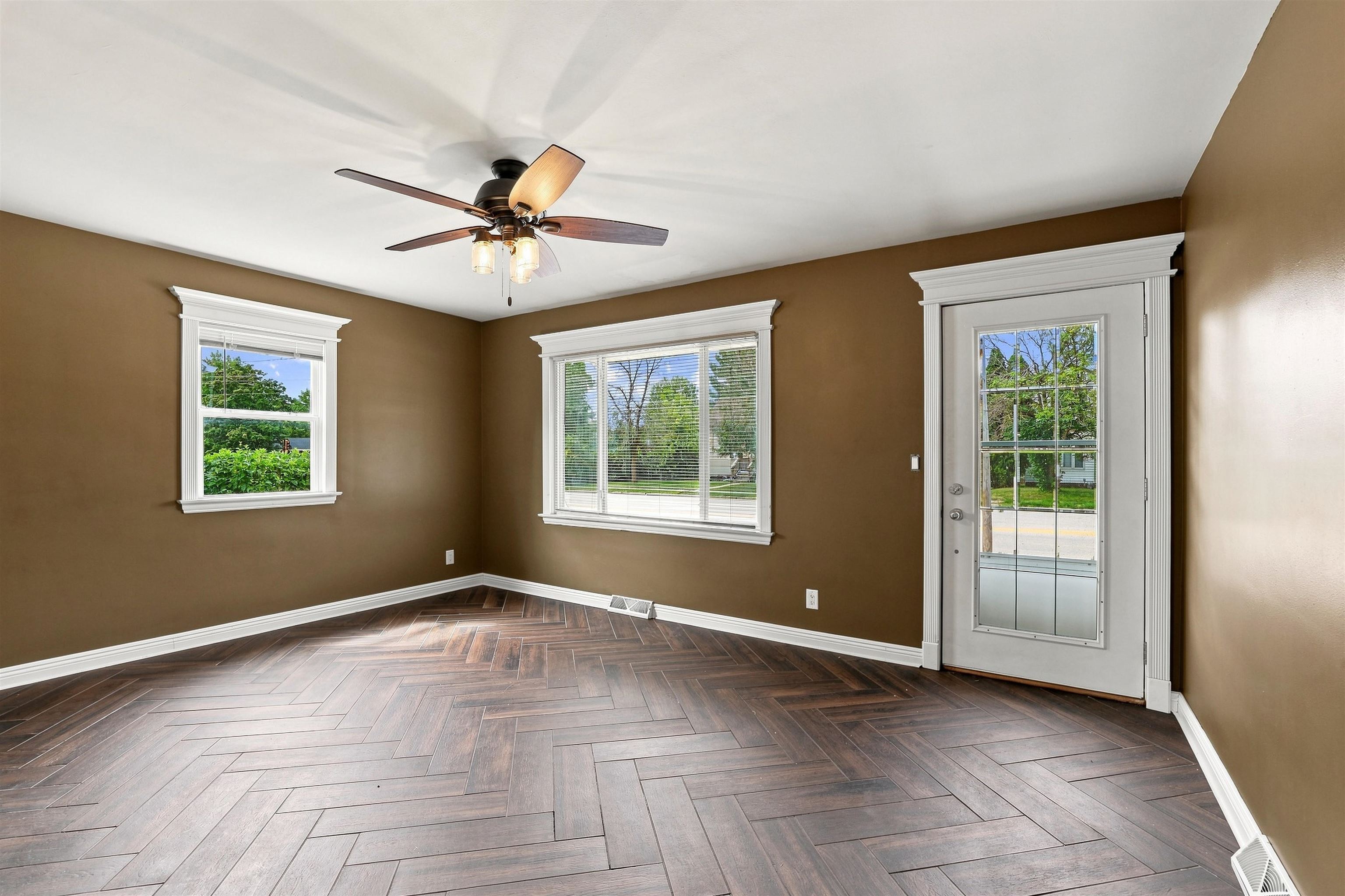 2423 STANLEY STREET, Stevens Point, Wisconsin 54481, 3 Bedrooms Bedrooms, ,1 BathroomBathrooms,Residential,For Sale,2423 STANLEY STREET,22604152