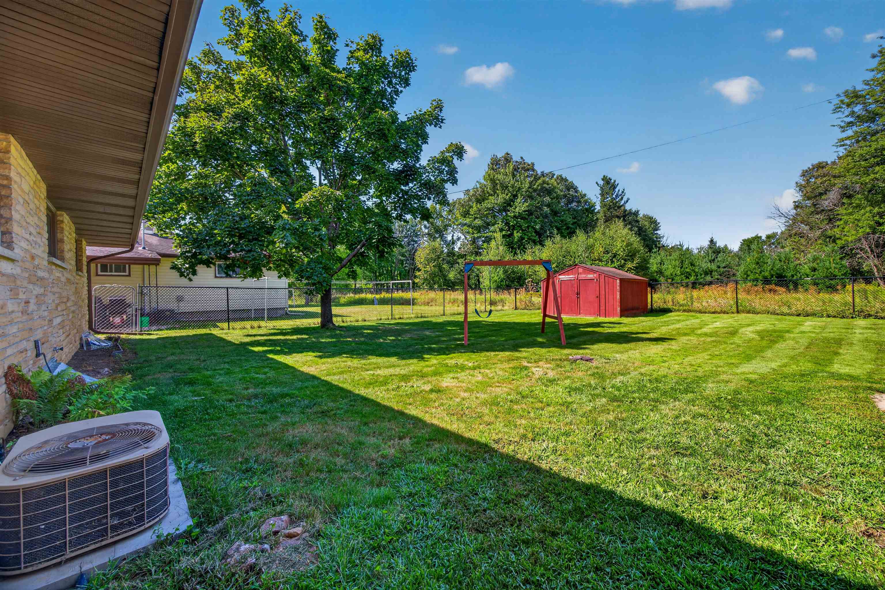 200 MEADOW STREET, Stevens Point, Wisconsin 54481, 3 Bedrooms Bedrooms, ,2 BathroomsBathrooms,Residential,For Sale,200 MEADOW STREET,22604155