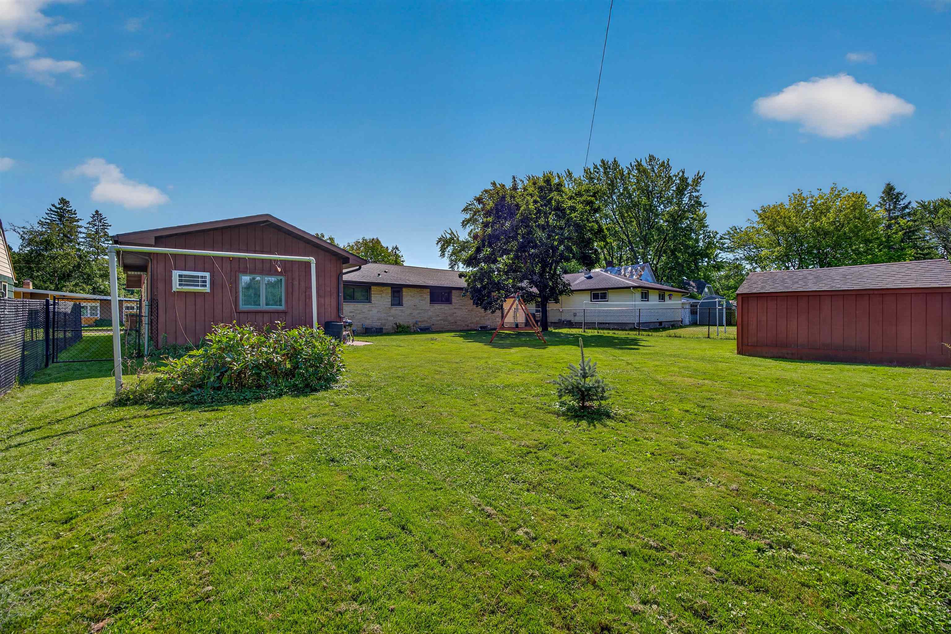 200 MEADOW STREET, Stevens Point, Wisconsin 54481, 3 Bedrooms Bedrooms, ,2 BathroomsBathrooms,Residential,For Sale,200 MEADOW STREET,22604155