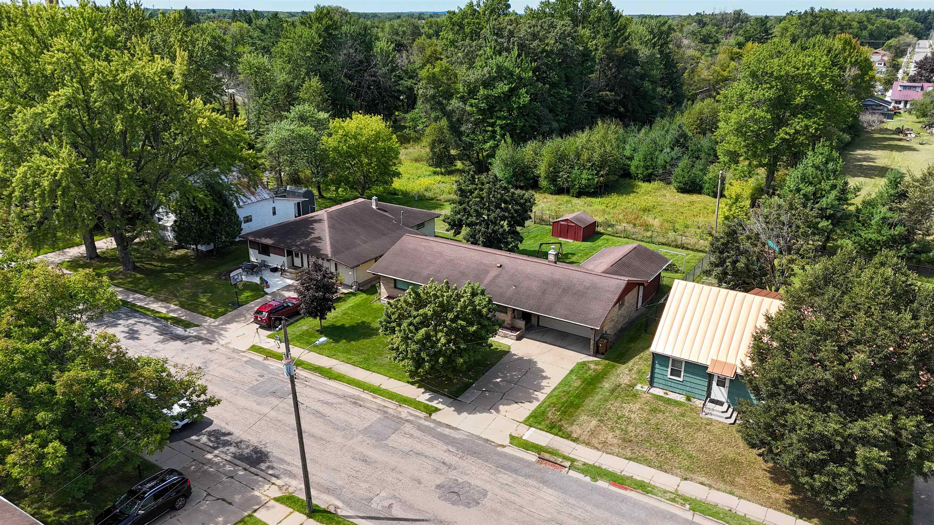 200 MEADOW STREET, Stevens Point, Wisconsin 54481, 3 Bedrooms Bedrooms, ,2 BathroomsBathrooms,Residential,For Sale,200 MEADOW STREET,22604155