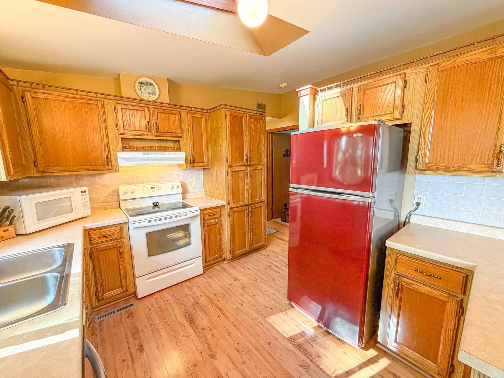 N3979 OXBOW ROAD, Catawba, Wisconsin 54516, 3 Bedrooms Bedrooms, ,2 BathroomsBathrooms,Residential,For Sale,N3979 OXBOW ROAD,22604156