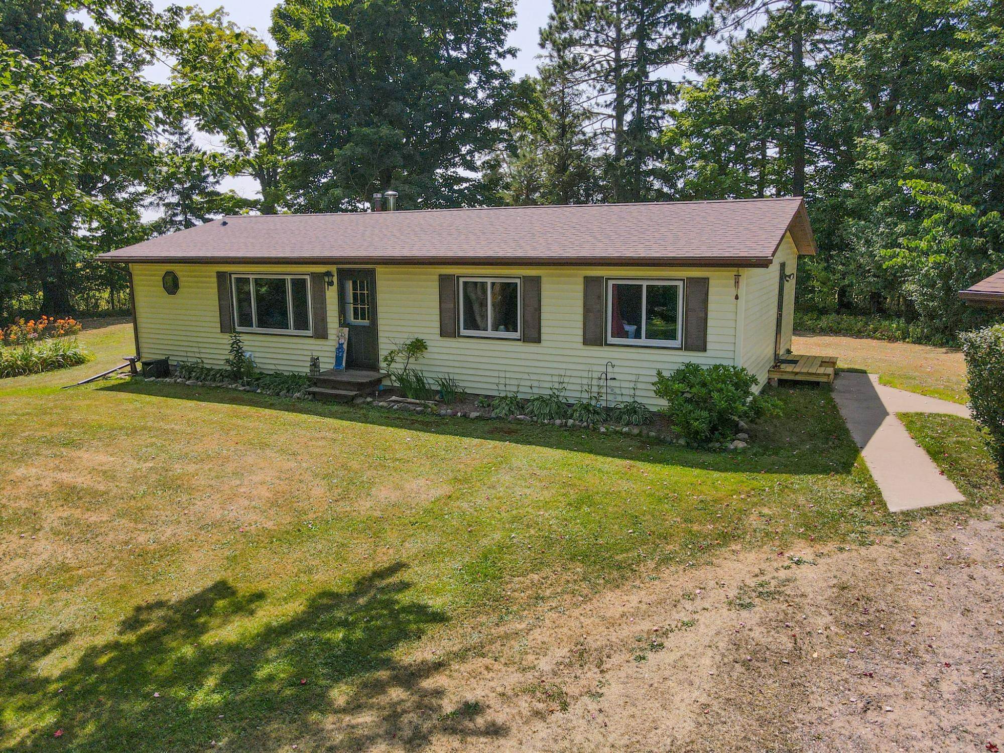 N3979 OXBOW ROAD, Catawba, Wisconsin 54516, 3 Bedrooms Bedrooms, ,2 BathroomsBathrooms,Residential,For Sale,N3979 OXBOW ROAD,22604156