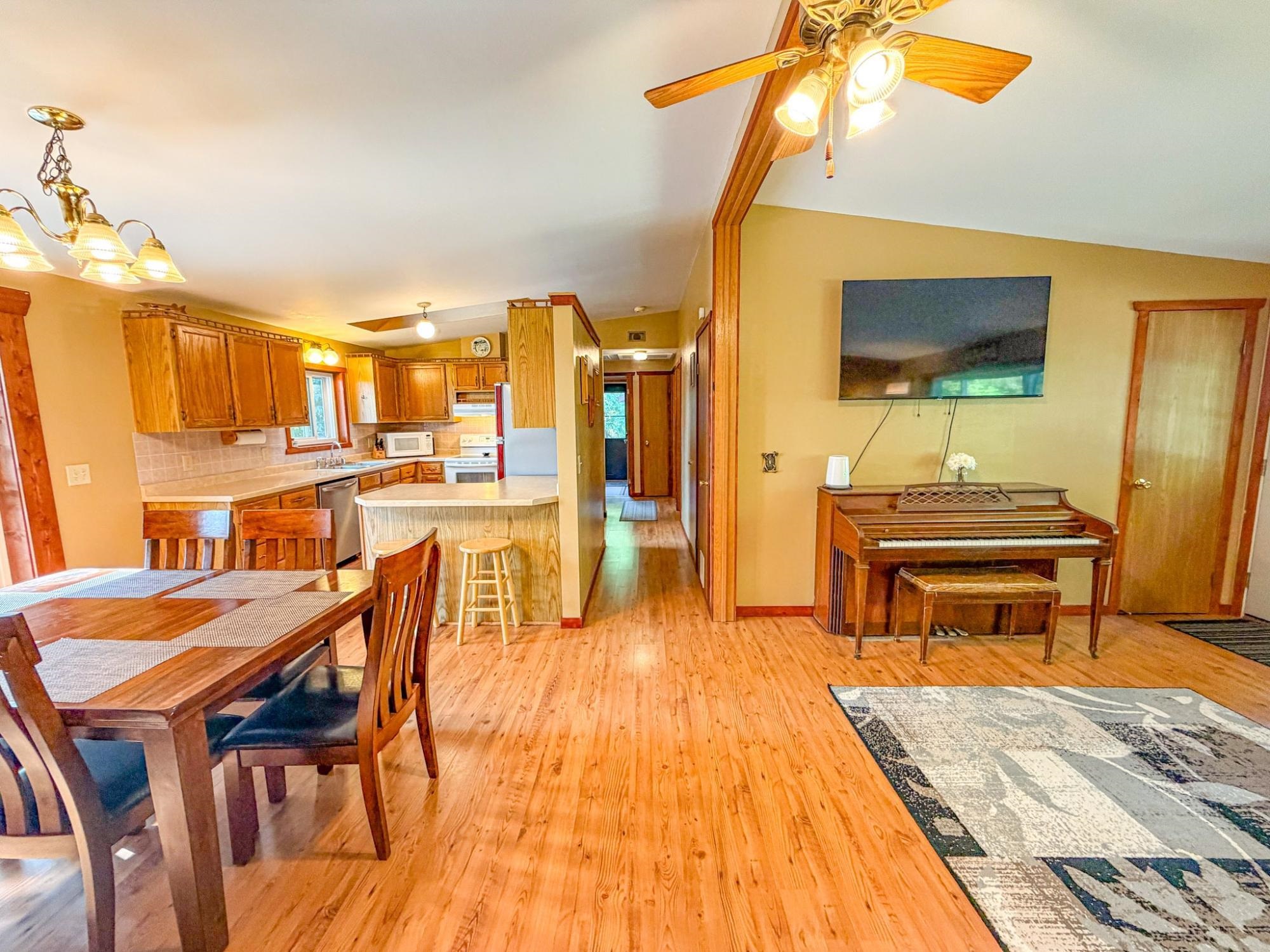 N3979 OXBOW ROAD, Catawba, Wisconsin 54516, 3 Bedrooms Bedrooms, ,2 BathroomsBathrooms,Residential,For Sale,N3979 OXBOW ROAD,22604156