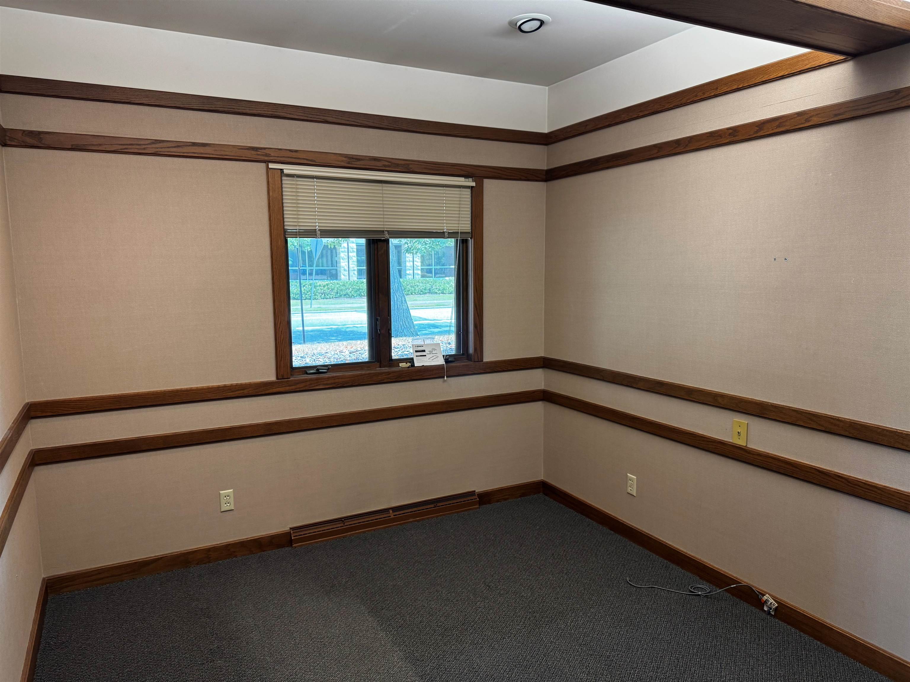 1220 N 6TH STREET, Wausau, Wisconsin 54403, ,Commercial/industrial,For Rent,1220 N 6TH STREET,22604162