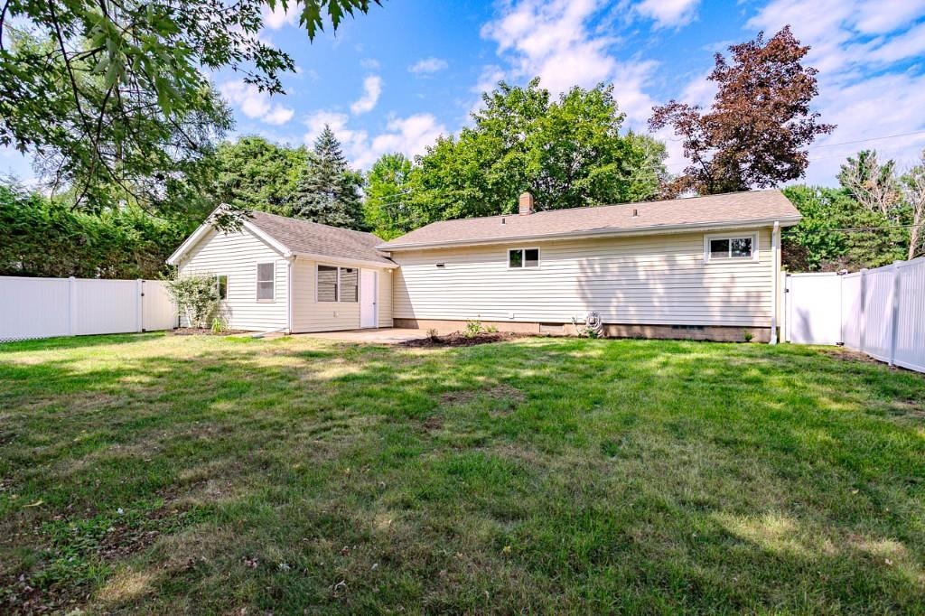 717 SOUTH LINE ROAD, Rothschild, Wisconsin 54474, 3 Bedrooms Bedrooms, ,1 BathroomBathrooms,Residential,For Sale,717 SOUTH LINE ROAD,22604165