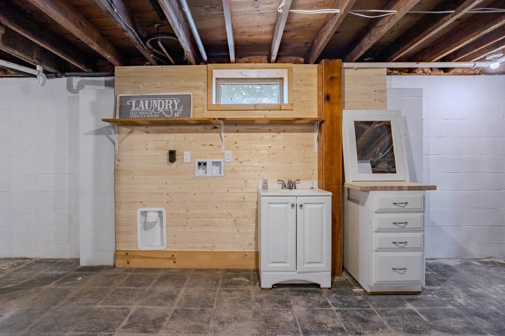 717 SOUTH LINE ROAD, Rothschild, Wisconsin 54474, 3 Bedrooms Bedrooms, ,1 BathroomBathrooms,Residential,For Sale,717 SOUTH LINE ROAD,22604165