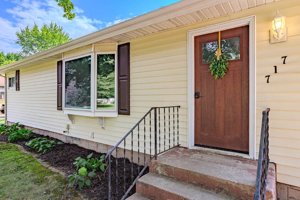 717 SOUTH LINE ROAD, Rothschild, Wisconsin 54474, 3 Bedrooms Bedrooms, ,1 BathroomBathrooms,Residential,For Sale,717 SOUTH LINE ROAD,22604165