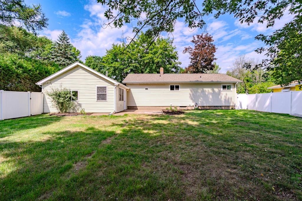 717 SOUTH LINE ROAD, Rothschild, Wisconsin 54474, 3 Bedrooms Bedrooms, ,1 BathroomBathrooms,Residential,For Sale,717 SOUTH LINE ROAD,22604165