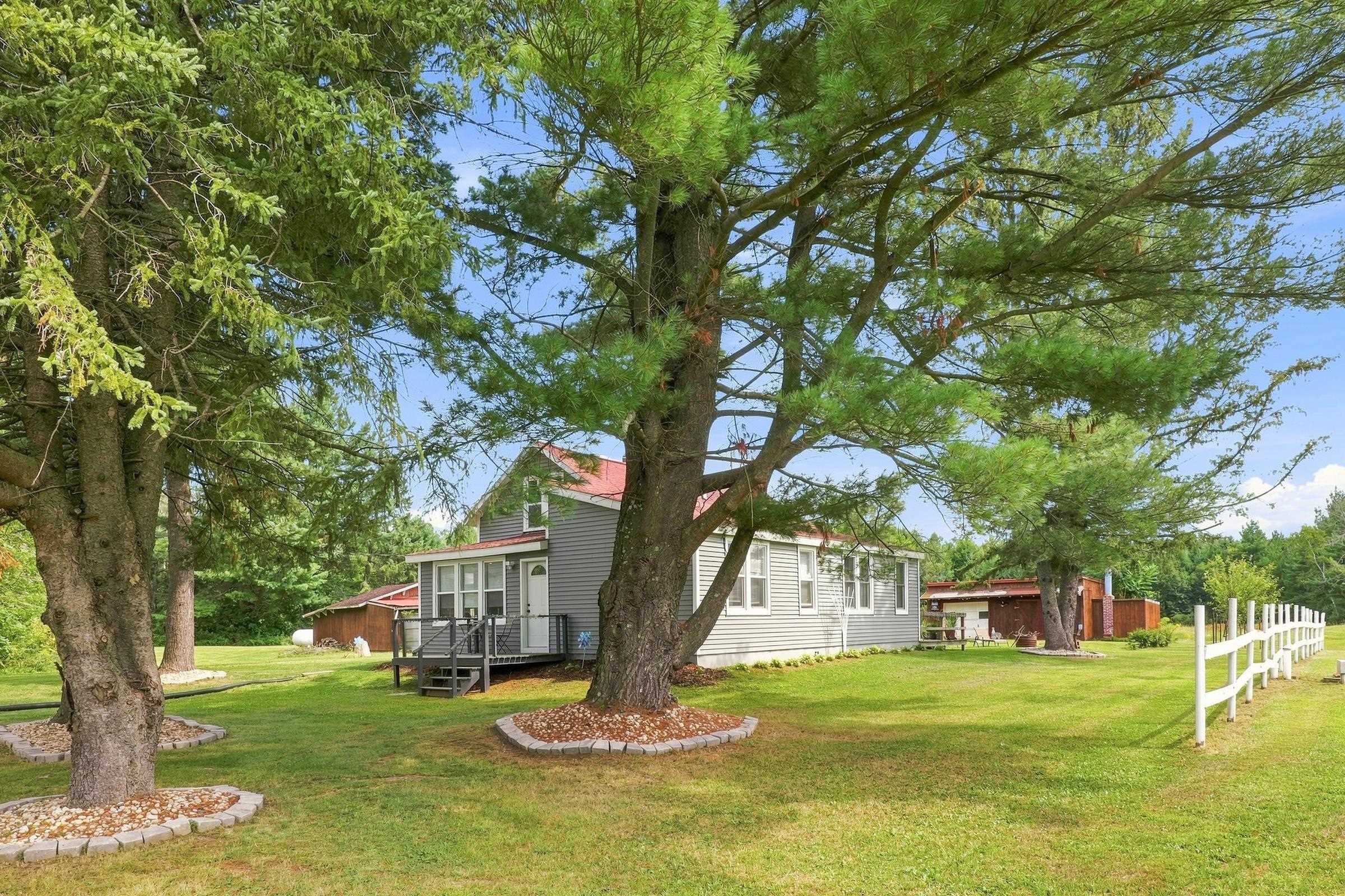 3331 STONY ROAD, Stevens Point, Wisconsin 54481, 2 Bedrooms Bedrooms, ,1 BathroomBathrooms,Residential,For Sale,3331 STONY ROAD,22604166