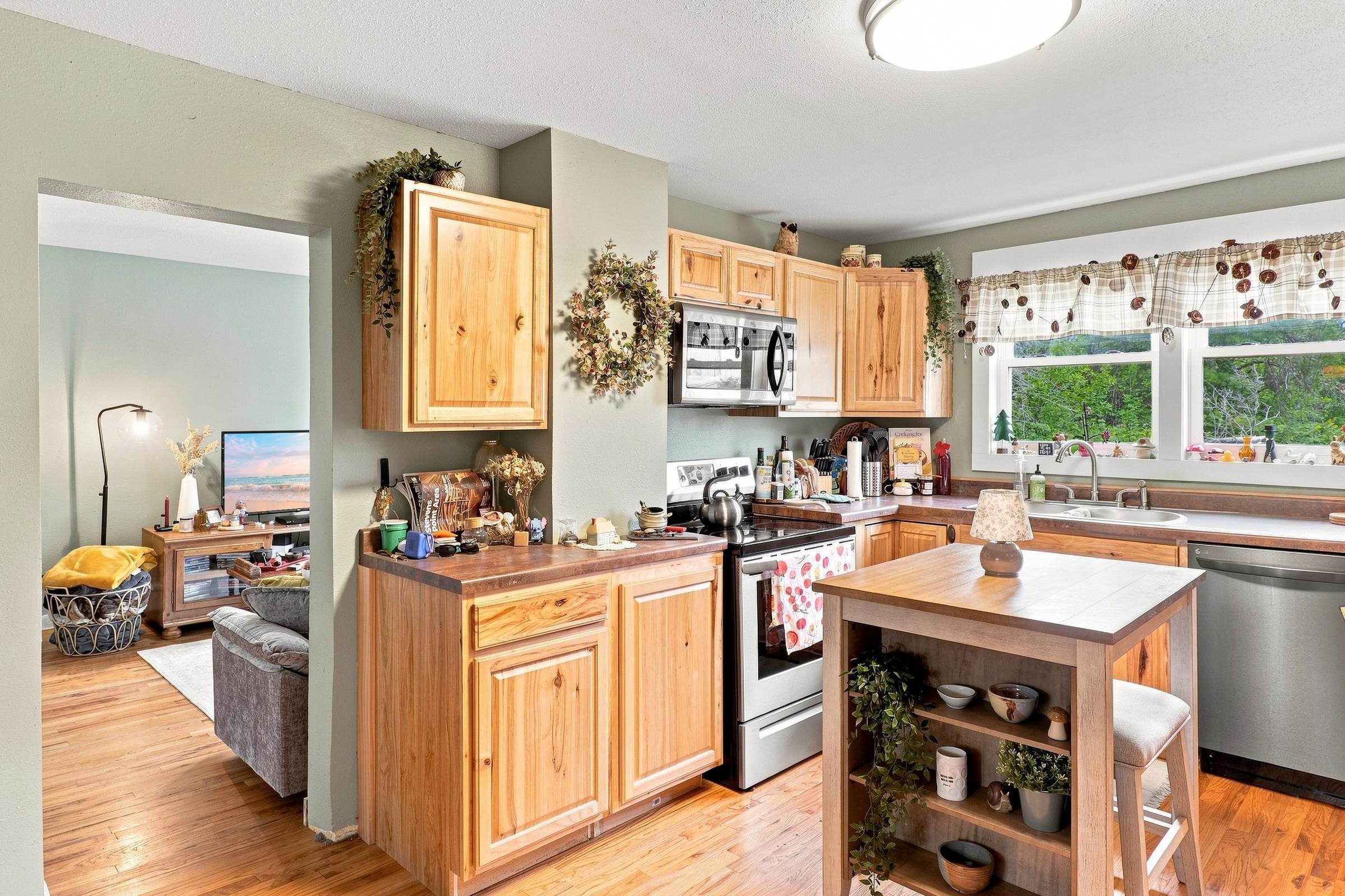 3331 STONY ROAD, Stevens Point, Wisconsin 54481, 2 Bedrooms Bedrooms, ,1 BathroomBathrooms,Residential,For Sale,3331 STONY ROAD,22604166