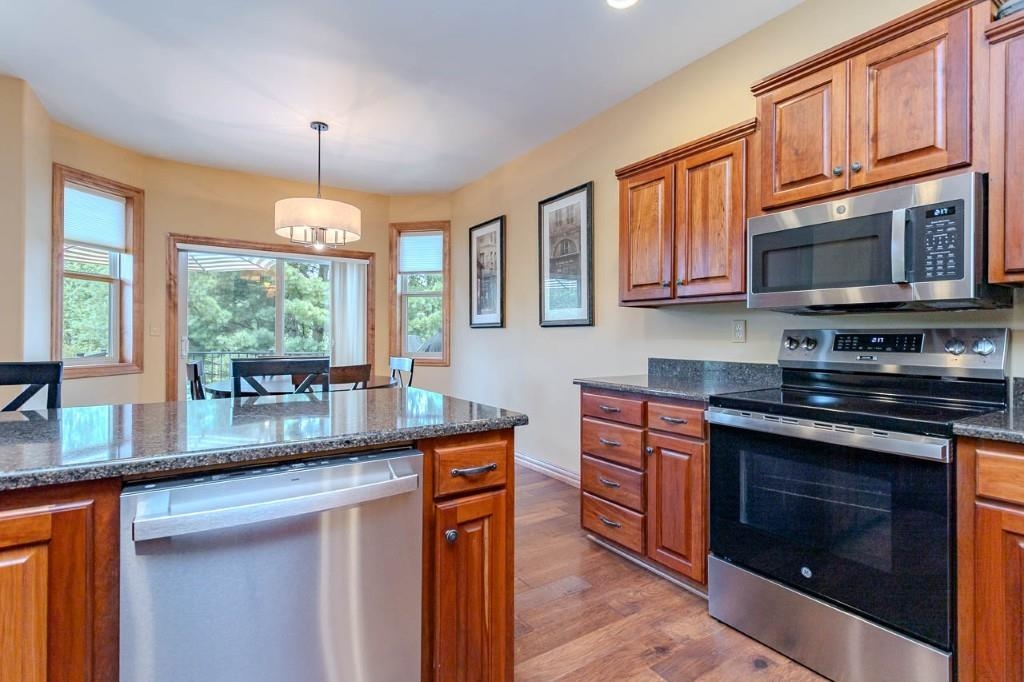 3814 TOPAZ DRIVE, Wausau, Wisconsin 54401, 5 Bedrooms Bedrooms, ,3 BathroomsBathrooms,Residential,For Sale,3814 TOPAZ DRIVE,22604168