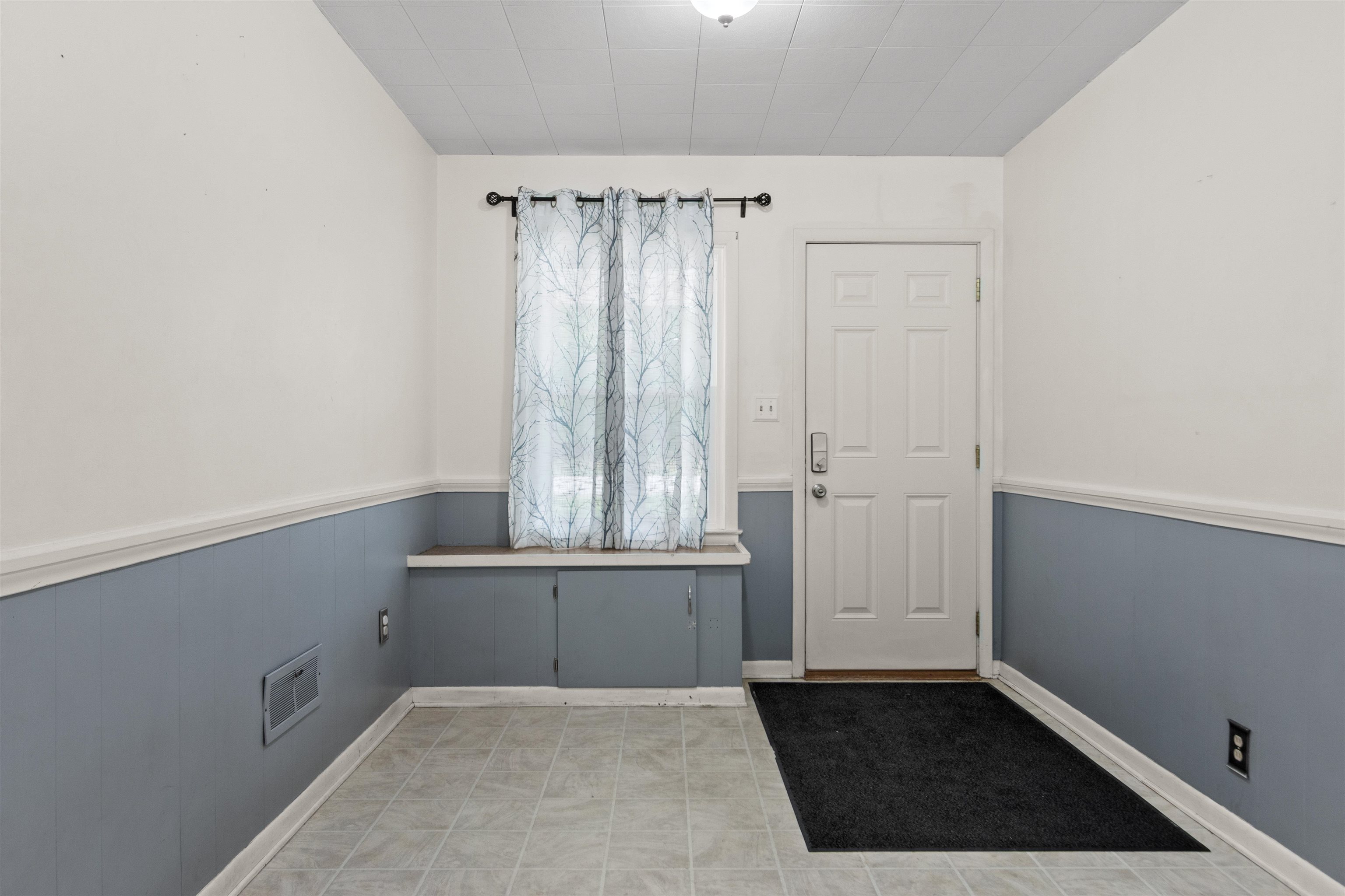 5374 STATE HIGHWAY 66, Stevens Point, Wisconsin 54482, 3 Bedrooms Bedrooms, ,2 BathroomsBathrooms,Residential,For Sale,5374 STATE HIGHWAY 66,22604177
