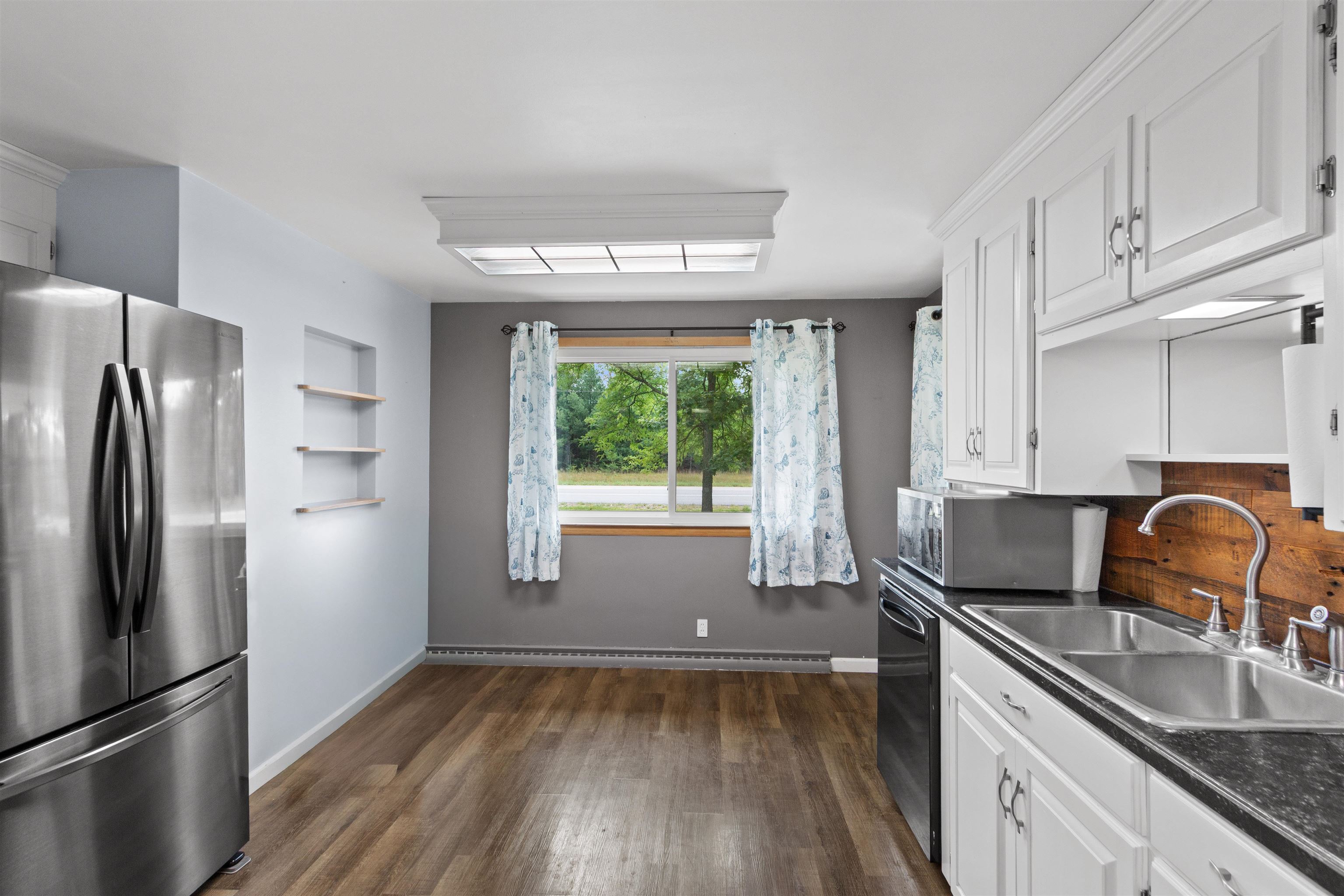 5374 STATE HIGHWAY 66, Stevens Point, Wisconsin 54482, 3 Bedrooms Bedrooms, ,2 BathroomsBathrooms,Residential,For Sale,5374 STATE HIGHWAY 66,22604177
