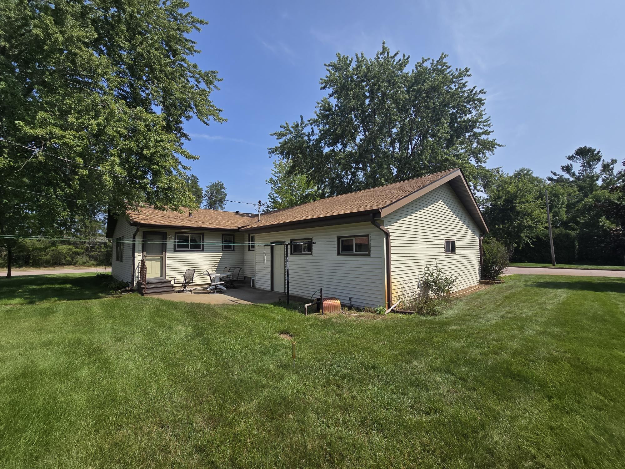 2810 12TH STREET SOUTH, Wisconsin Rapids, Wisconsin 54494, 3 Bedrooms Bedrooms, ,2 BathroomsBathrooms,Residential,For Sale,2810 12TH STREET SOUTH,22604180