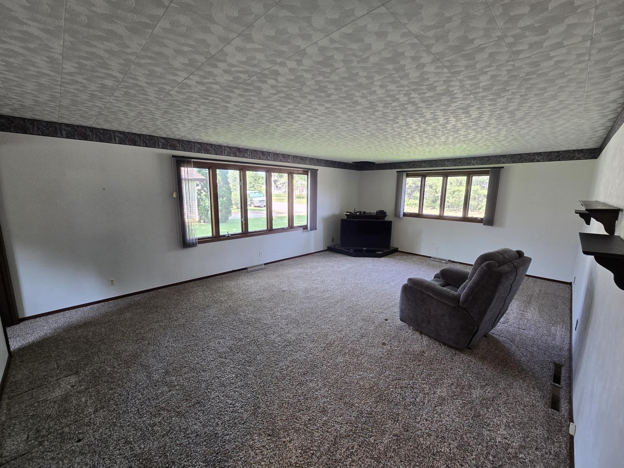 2810 12TH STREET SOUTH, Wisconsin Rapids, Wisconsin 54494, 3 Bedrooms Bedrooms, ,2 BathroomsBathrooms,Residential,For Sale,2810 12TH STREET SOUTH,22604180