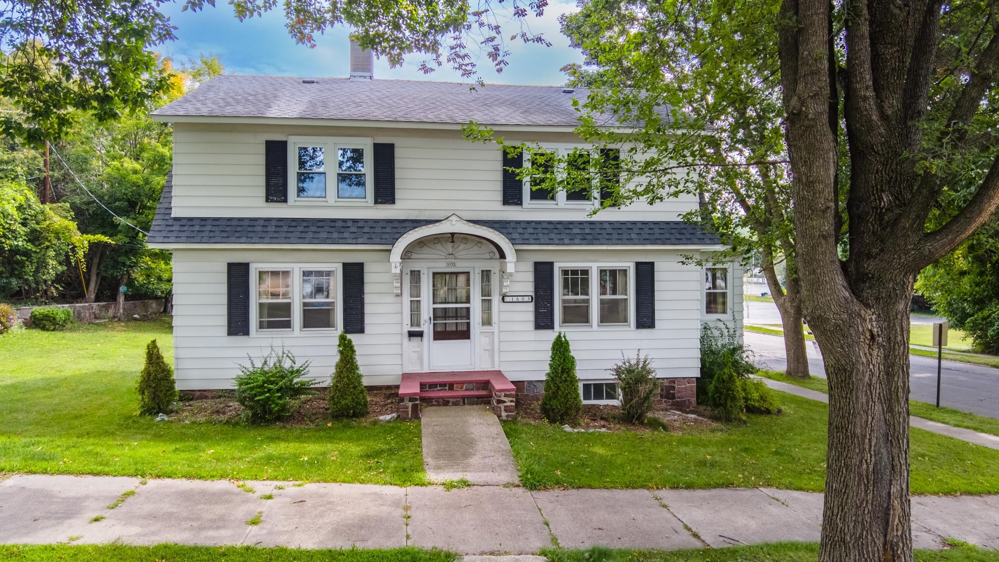 1603 N 9TH STREET, Wausau, Wisconsin 54403, 4 Bedrooms Bedrooms, ,2 BathroomsBathrooms,Residential,For Sale,1603 N 9TH STREET,22604185